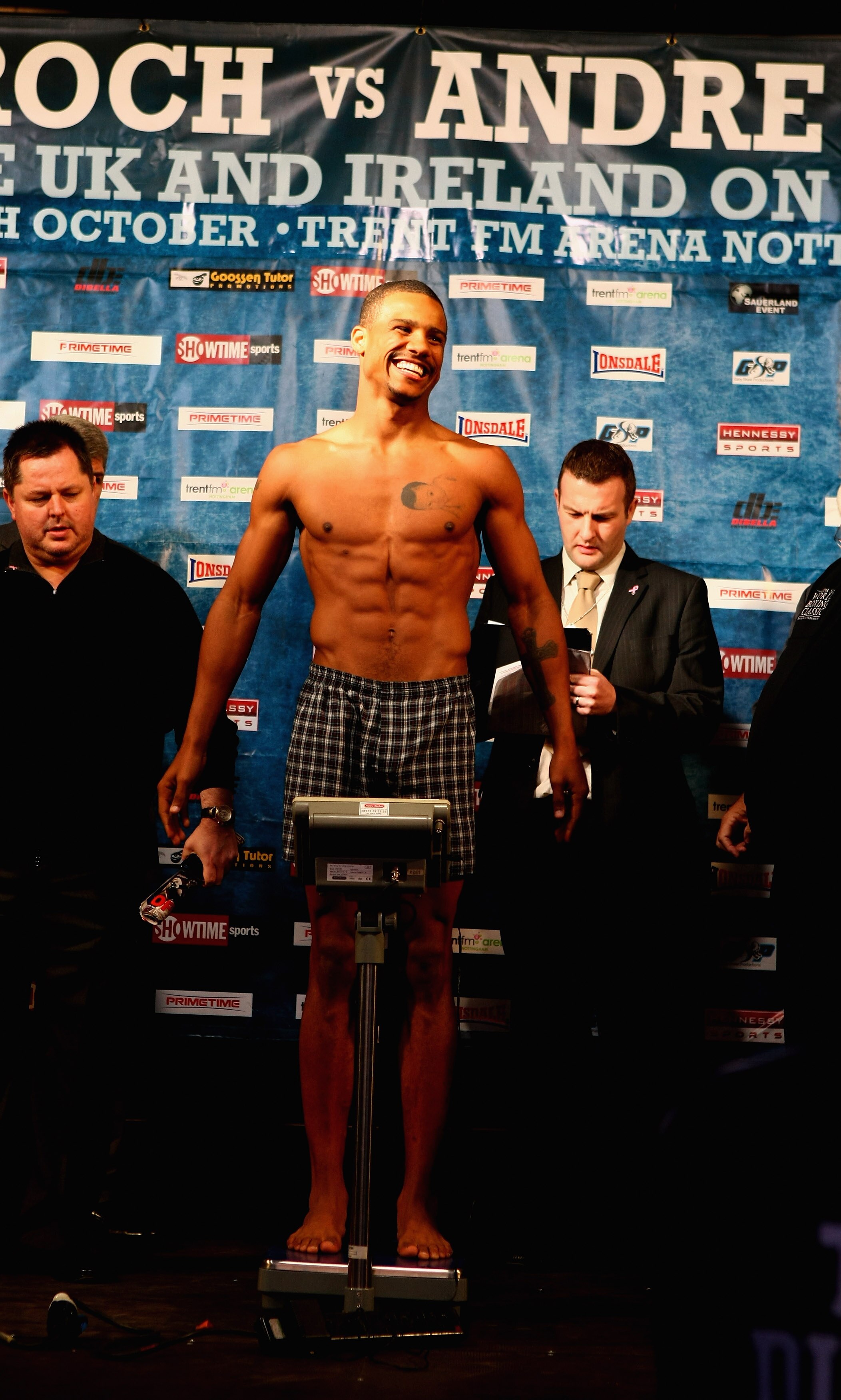 NOTTINGHAM, ENGLAND - OCTOBER 16:  Andre Dirrell finally makes the weight during the weigh-in for the WBC Super Middleweight fight against Carl Froch  on October 16, 2009 at the Market Square in Nottingham, England.  (Photo by John Gichigi/Getty Images)