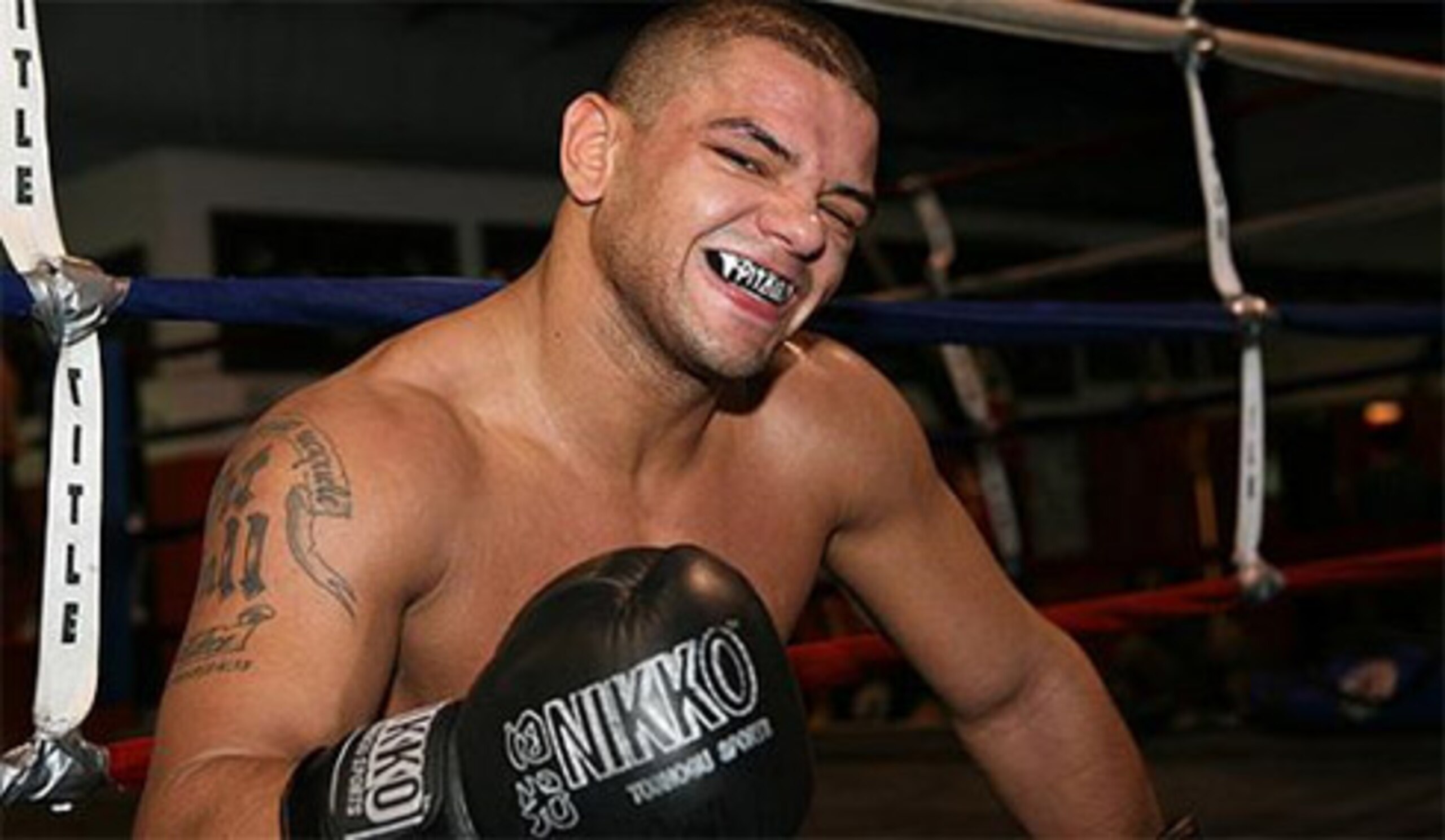 (Sherdog) (Sherdog)