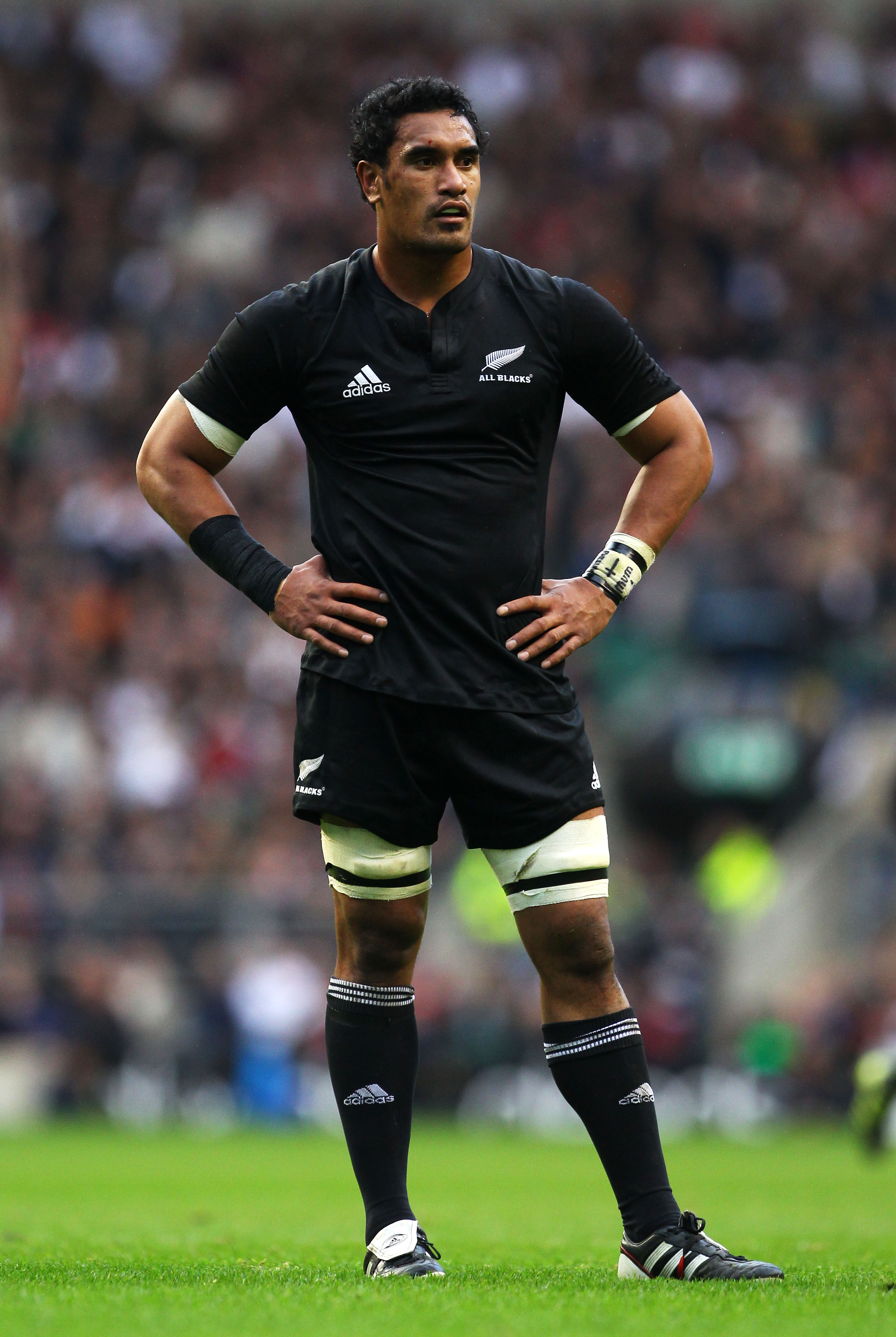 Opinion: 2010 Rugby World XV, image size:3210x4788