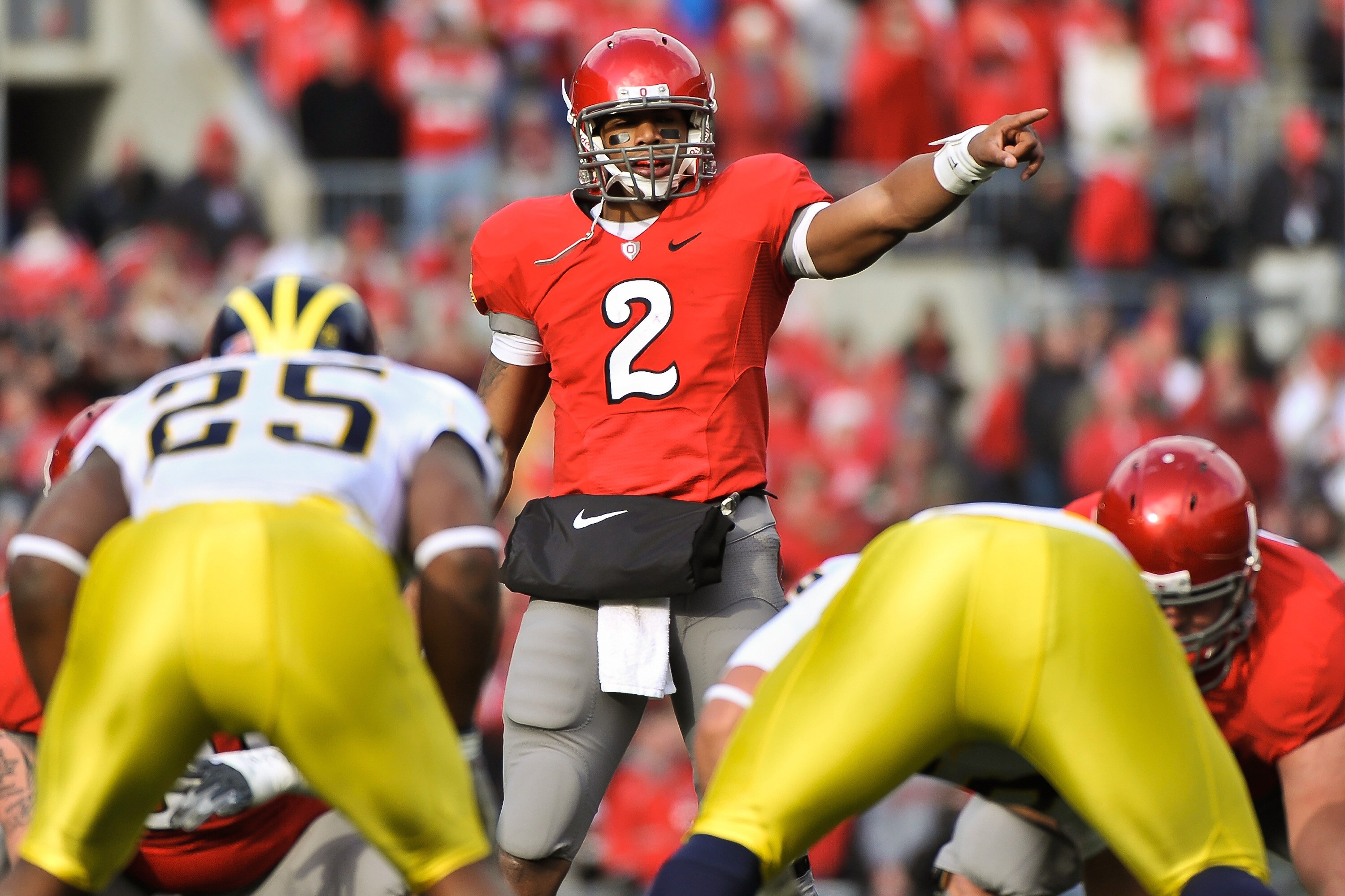 COLUMBUS, OH - NOVEMBER 27:  Quarterback Terrelle Pryor #2 of the Ohio State Buckeyes calls signals at the line against the Michigan Wolverines at Ohio Stadium on November 27, 2010 in Columbus, Ohio.  (Photo by Jamie Sabau/Getty Images)