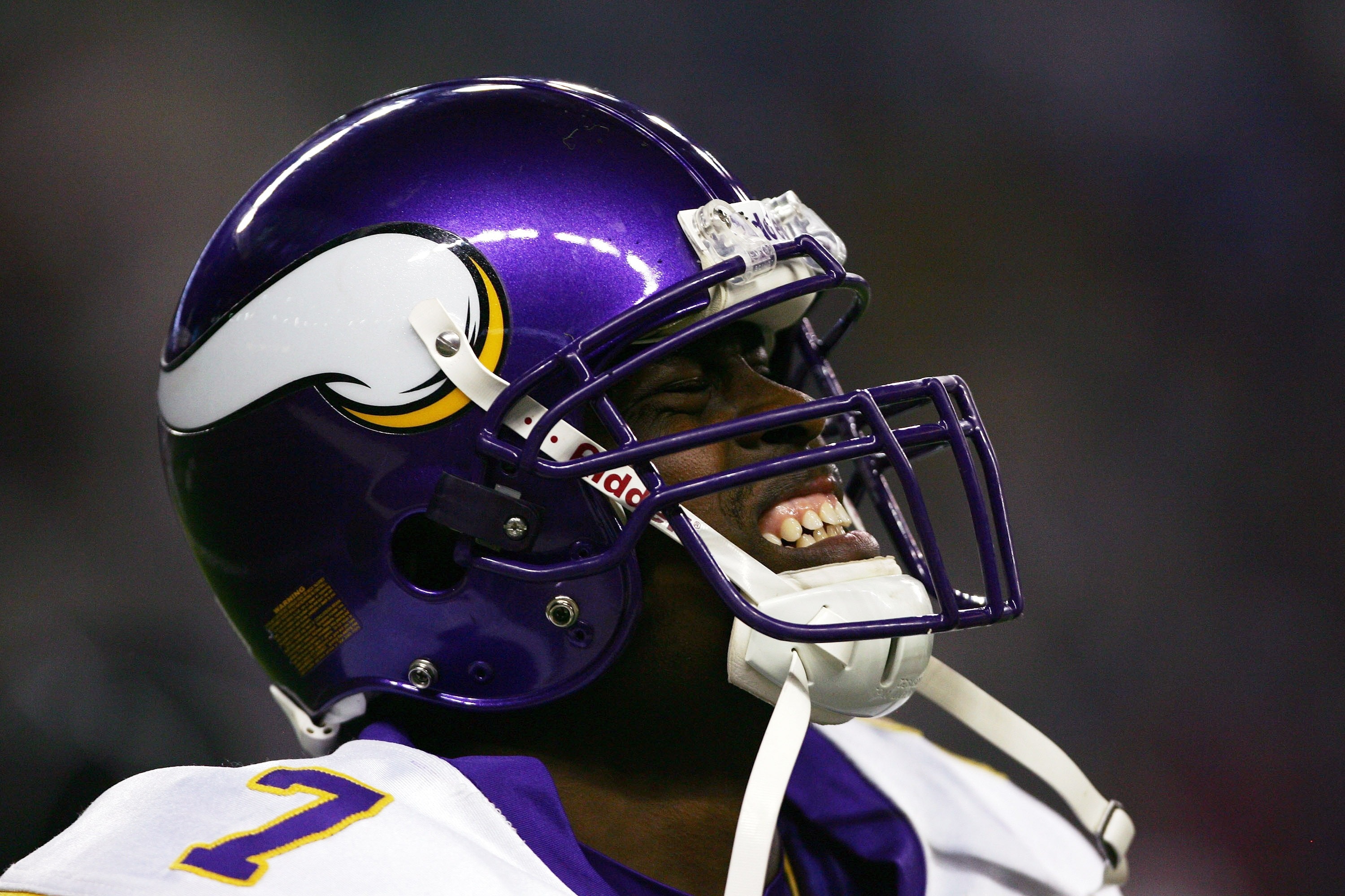 DETROIT - SEPTEMBER 16:  Tavaris Jackson #7 of the Minnesota Vikings reacts as he leaves the game after a sack by the Detroit Lions during overtime at Ford Field on September 16, 2006 in Detroit, Michigan. The Lions won 20-17.   (Photo by Harry How/Getty