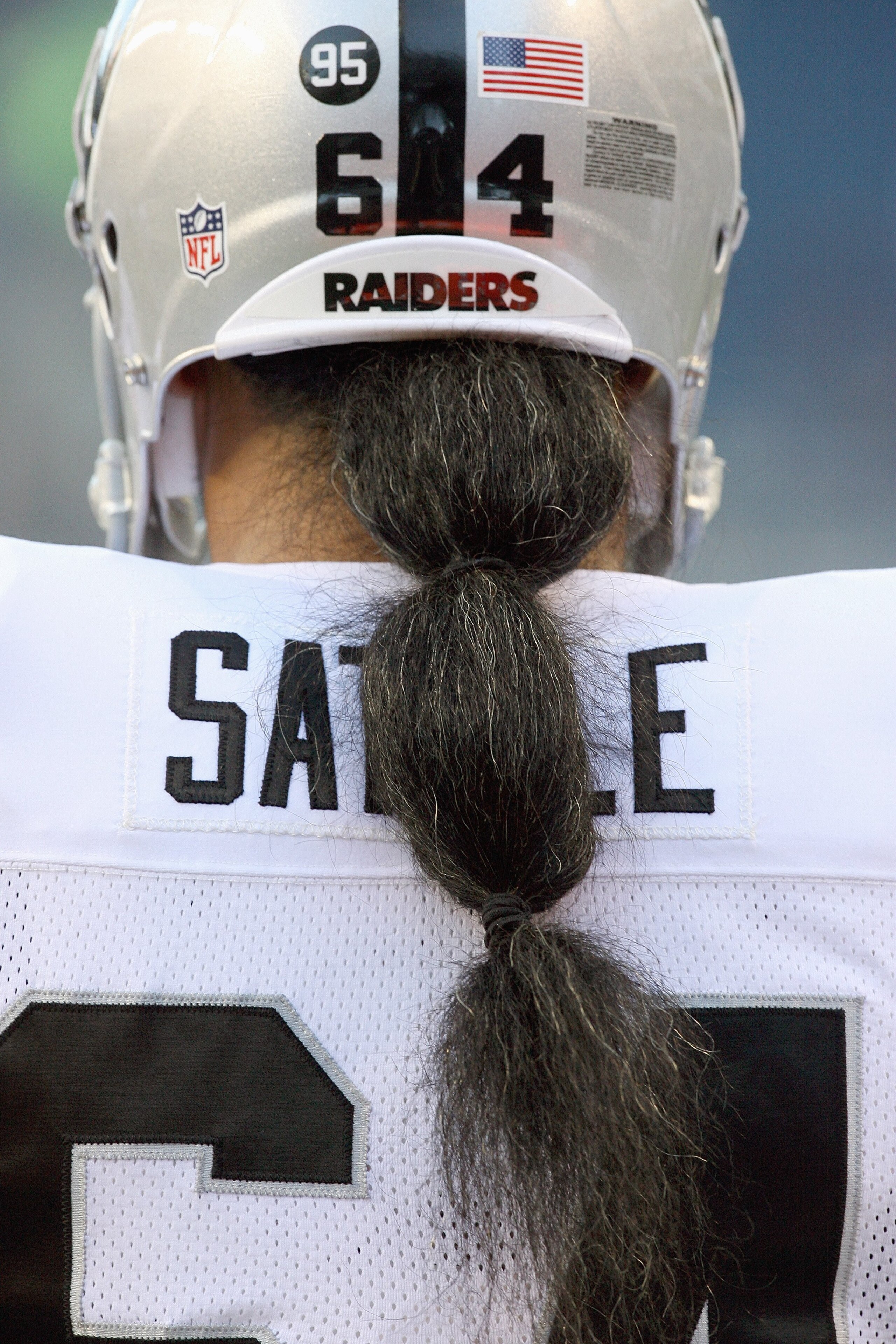 SEATTLE - SEPTEMBER 03:  Samson Satele #64 of the Oakland Raiders stands on the field before the game against the Seattle Seahawks on September 3, 2009 at Qwest Field in Seattle, Washington. (Photo by Otto Greule Jr/Getty Images)