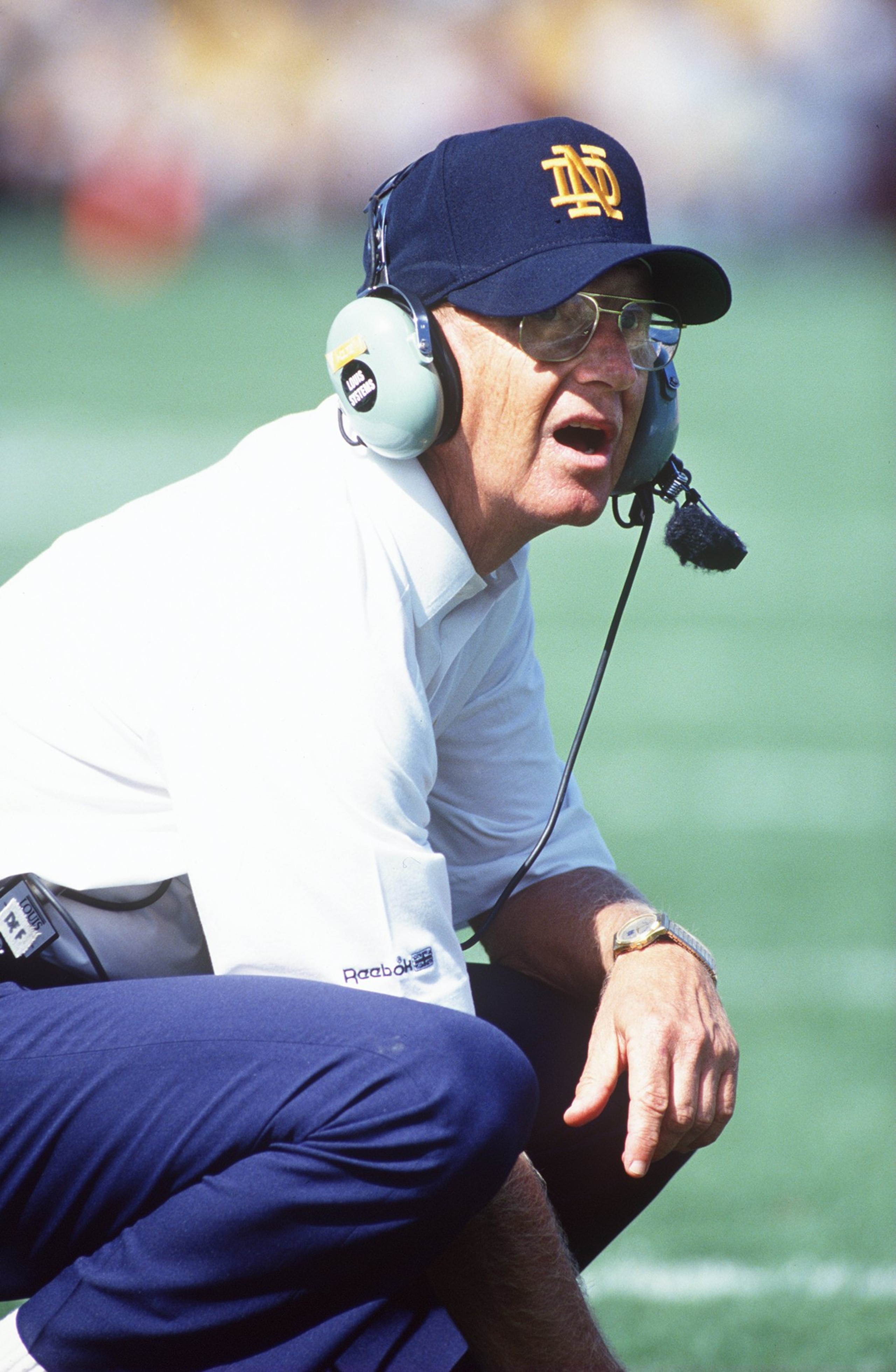 4 Sep 1993: LOU HOLTZ, HEAD COACH OF NOTRE DAME ON THE SIDELINE.