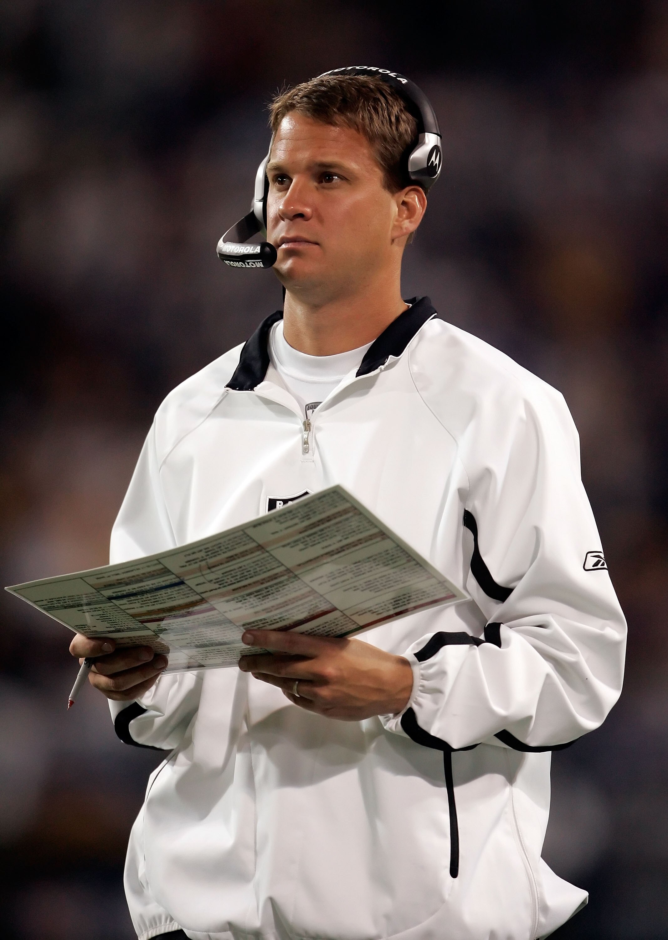MINNEAPOLIS, MN - NOVEMBER 18:  Oakland Raiders head coach Lane Kiffin looks on from the sideline during the game against the Minnesota Vikings at the Metrodome on November 18, 2007 in Minneapolis, Minnesota. The Vikings defeated the Raiders 29-22.  (Phot