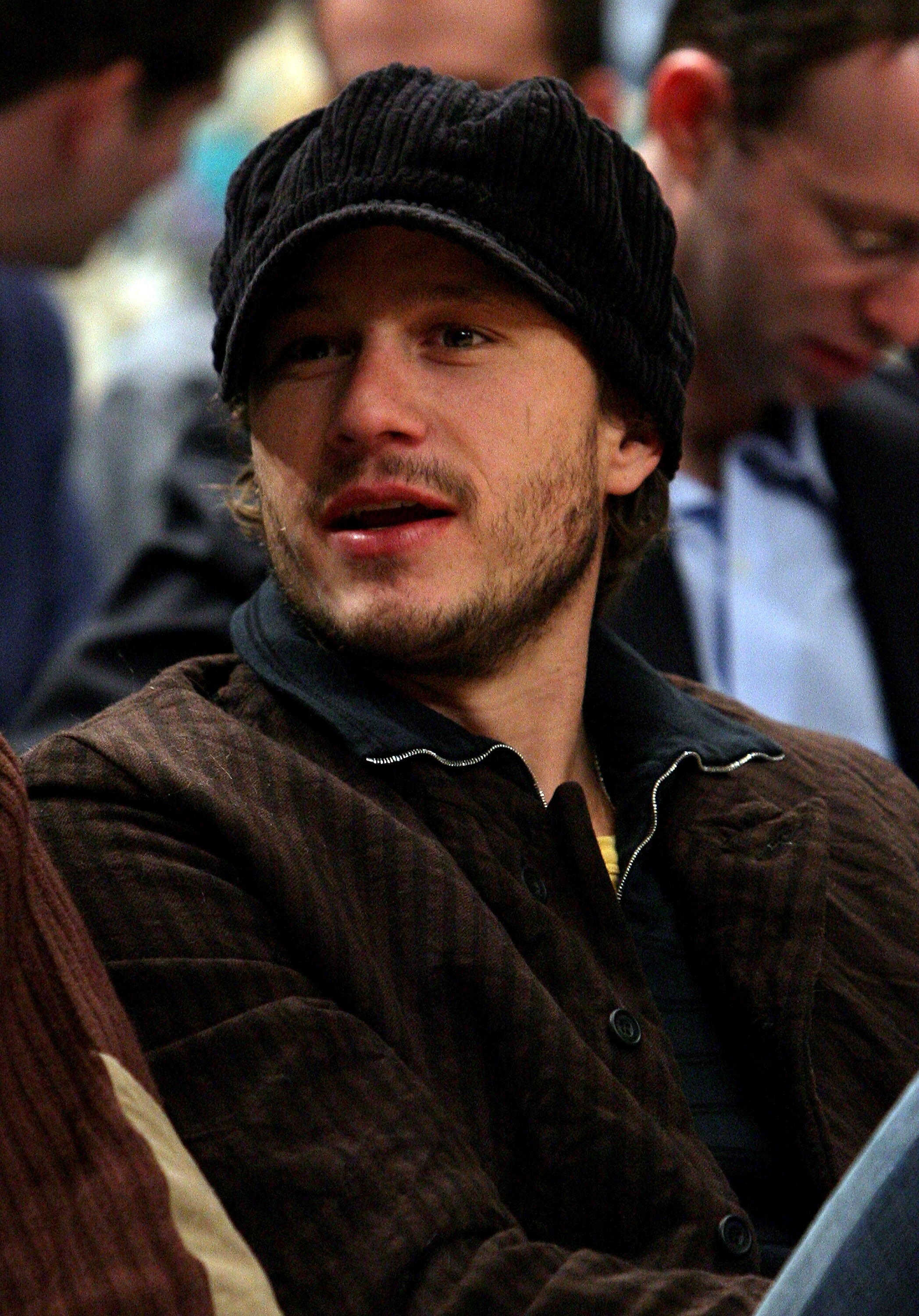 NEW YORK - JANUARY 26:  Actor Heath Ledger watches the game between the Miami Heat and the New York Knicks January 26, 2007 at Madison Square Garden in New York City. NOTE TO USER: User expressly acknowledges and agrees that, by downloading and or using t