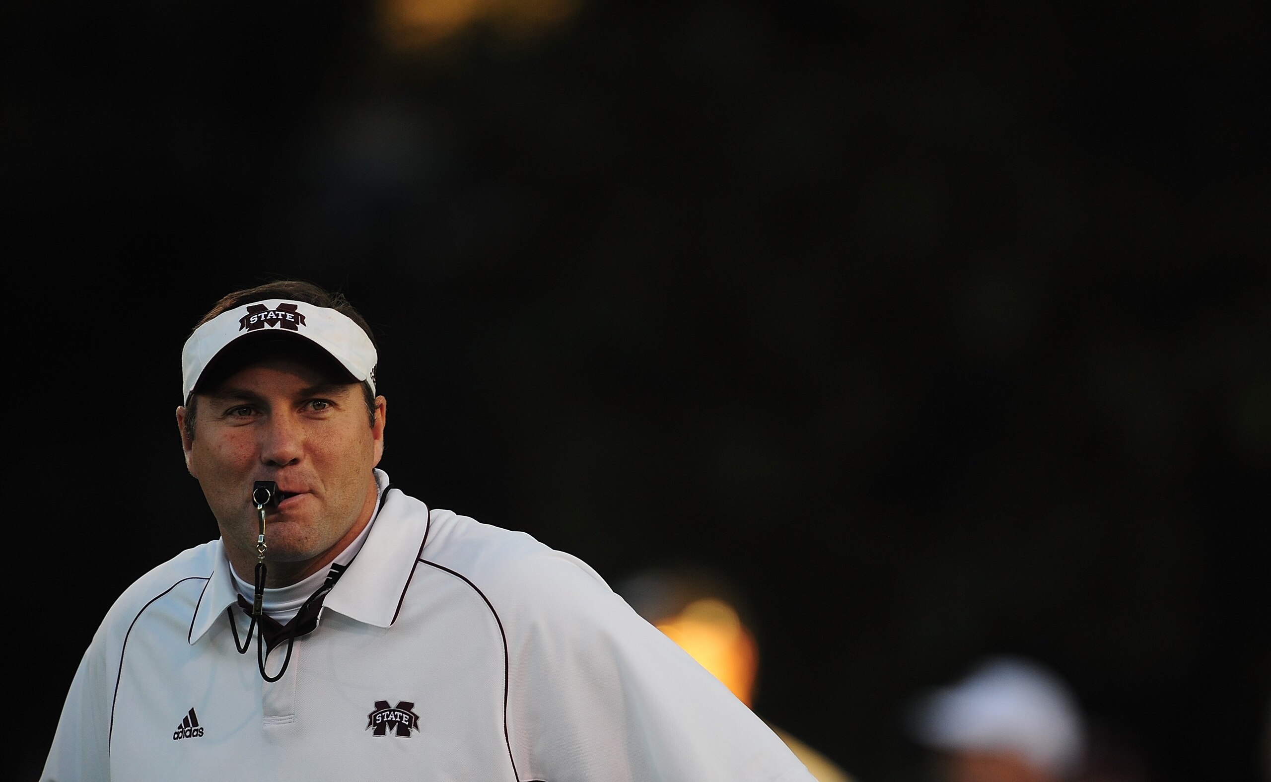 STARKVILLE, MS - OCTOBER 24: Head coach Dan Mullen of the Mississippi State Bulldogs, during pre game warm up against the Florida Gators, at Davis Wade Stadium on October 24, 2009 in Starkville, Mississippi (Photo by Rick Dole/Getty Images) STARKVILLE, MS - OCTOBER 24: Head coach Dan Mullen of the Mississippi State Bulldogs, during pre game warm up against the Florida Gators, at Davis Wade Stadium on October 24, 2009 in Starkville, Mississippi (Photo by Rick Dole/Getty Images)