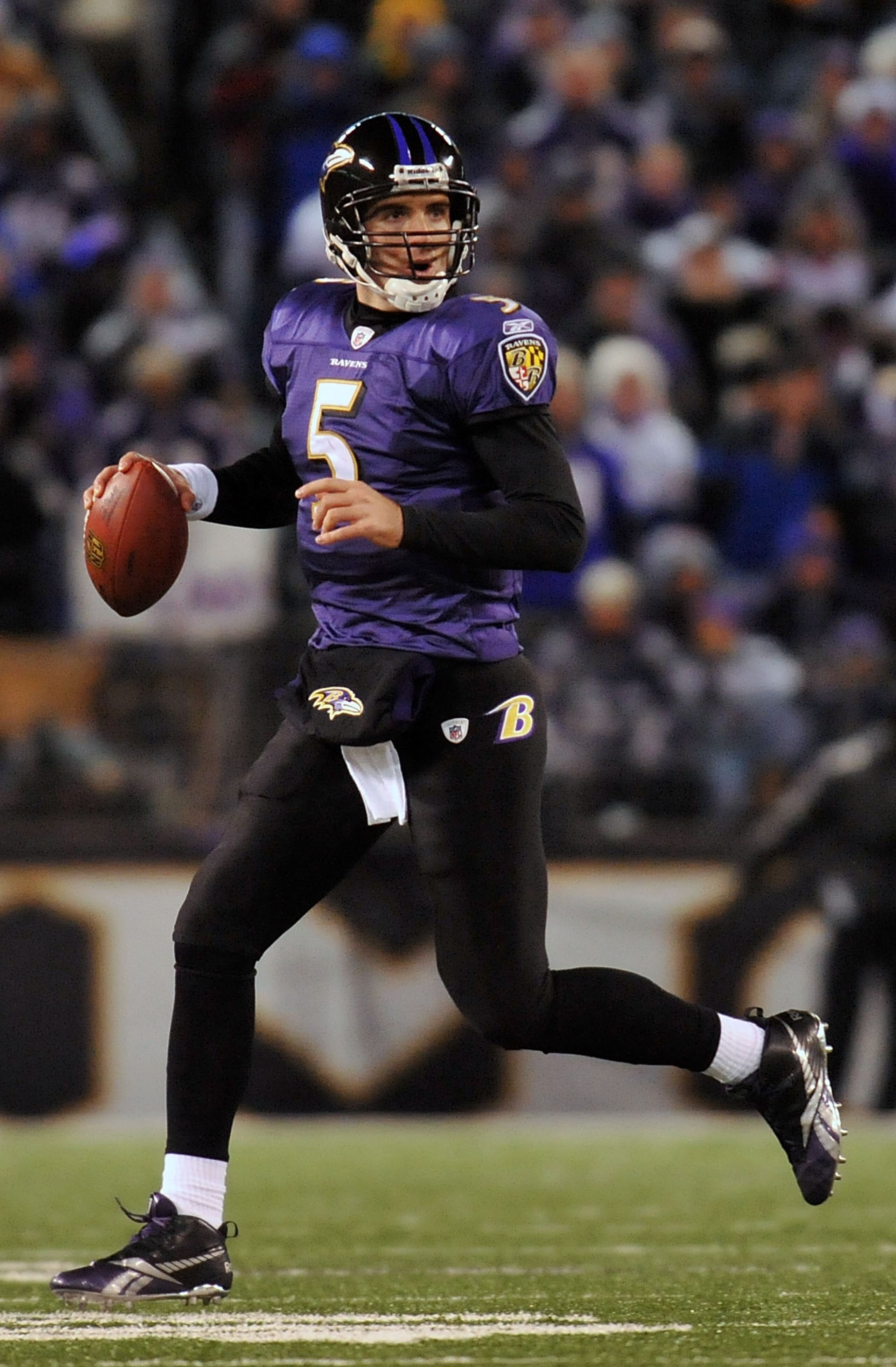 BALTIMORE, MD - DECEMBER 05:  Quarterback Joe Flacco #5 of the Baltimore Ravens looks to pass against the Pittsburgh Steelers at M&T Bank Stadium on December 5, 2010 in Baltimore, Maryland. Pittsburgh won 13-10.  (Photo by Larry French/Getty Images)