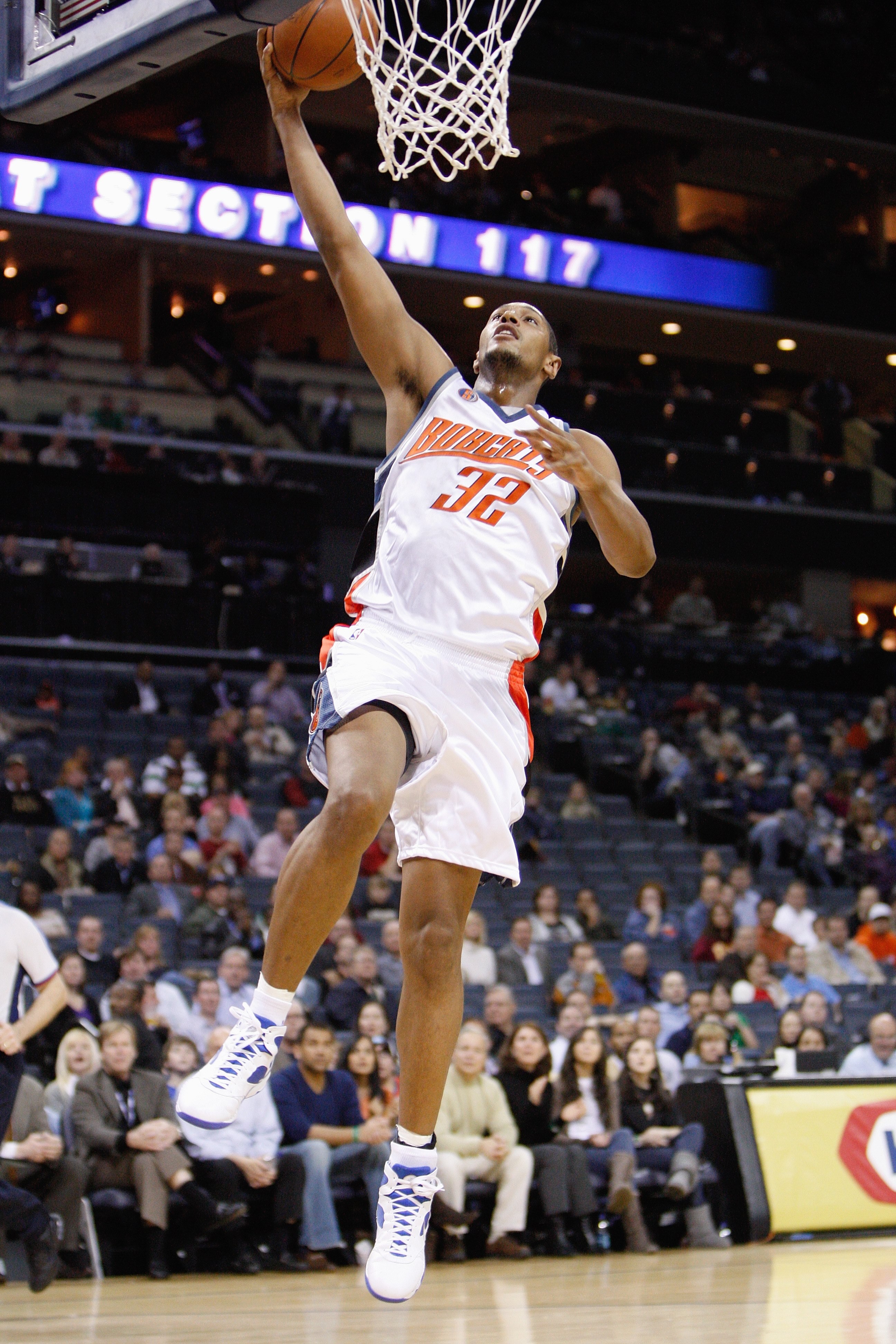 CHARLOTTE, NC - MARCH 16:  Boris Diaw #32 of the Charlotte Bobcats puts a shot up against the Toronto Raptors during their game at Time Warner Cable Arena on March 16, 2009 in Charlotte, North Carolina.  NOTE TO USER: User expressly acknowledges and agree