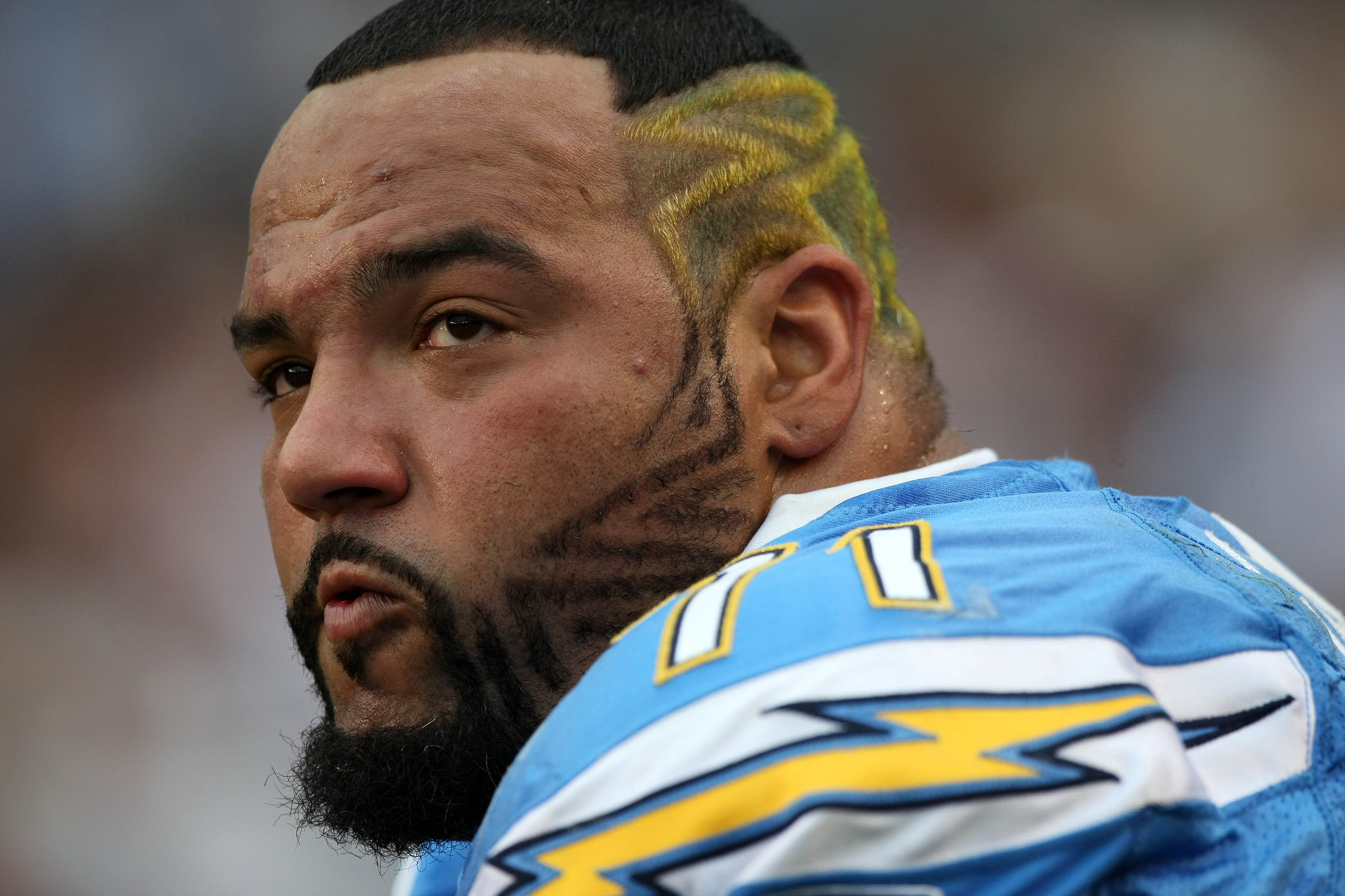 SAN DIEGO, CA - DECEMBER 5:  Antonio Garay #71 of the San Diego Chargers looks on from the sidelines against the Oakland Raiders during their NFL game at Qualcomm Stadium on December 5, 2010 in San Diego, California. (Photo by Donald Miralle/Getty Images)