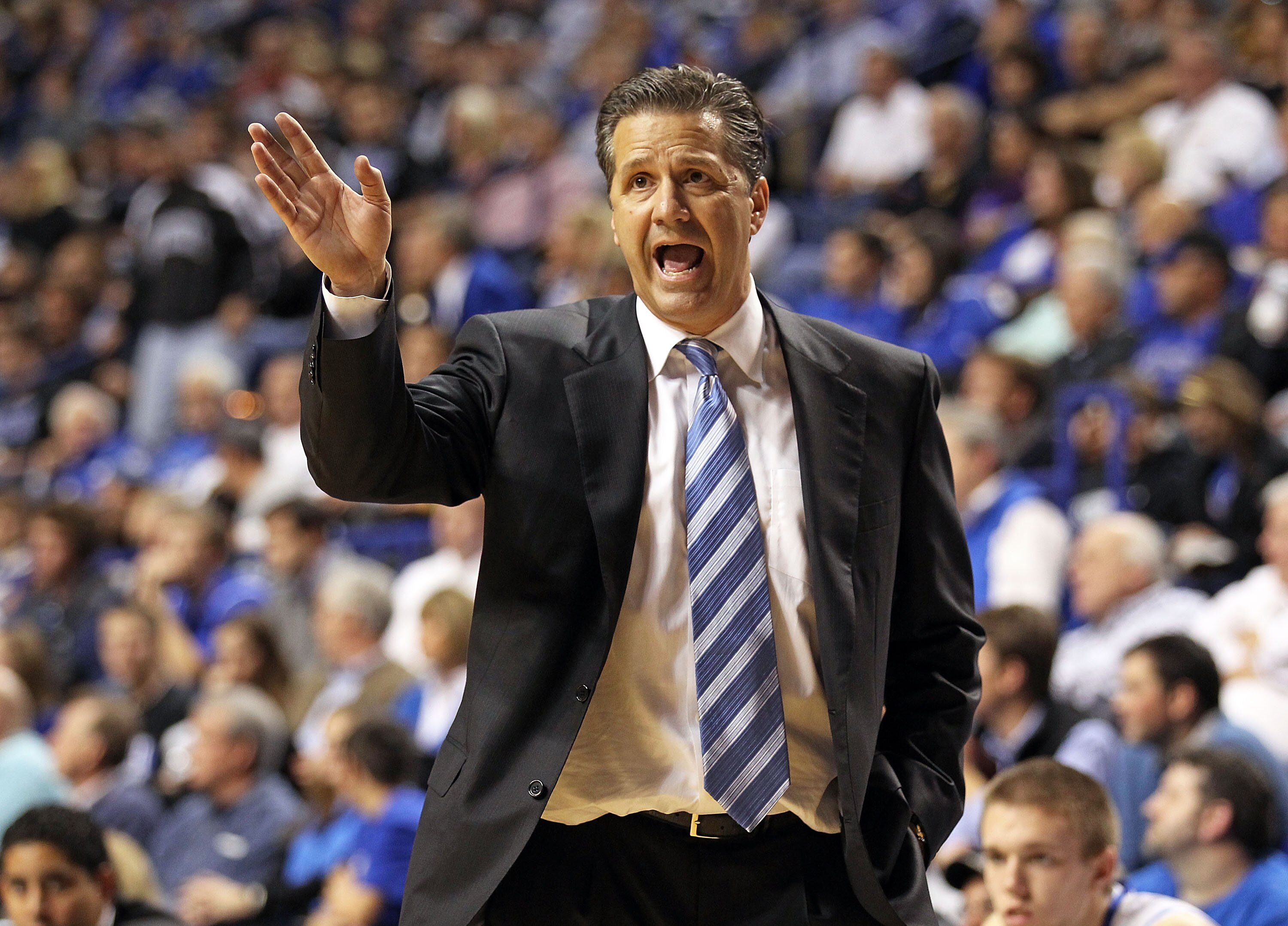 LEXINGTON, KY - NOVEMBER 30:  John Calipari the Head Coach of the Kentucky Wildcats gives instructions to his team during the game against the Boston University Terriers on November 30, 2010 in Lexington, Kentucky.  (Photo by Andy Lyons/Getty Images)