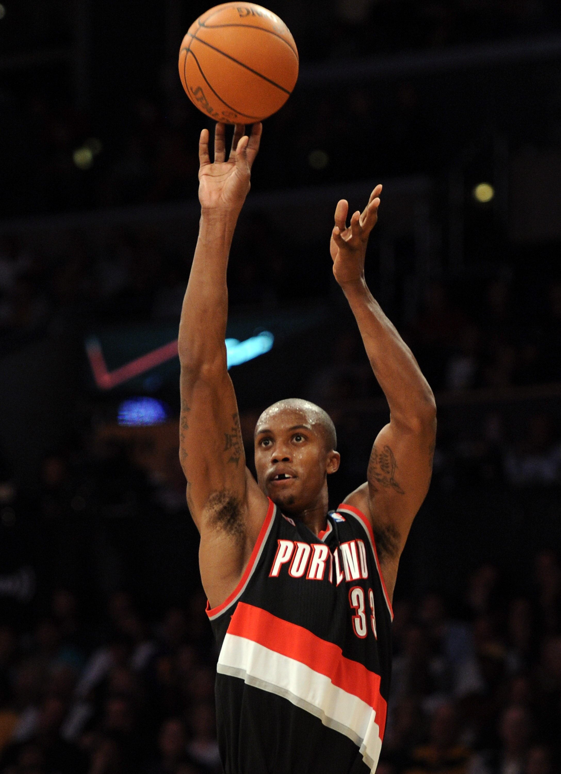 LOS ANGELES, CA - NOVEMBER 07:  Dante Cunningham #33 of the Portland Trail Blazers shoots against the Los Angeles Lakers at the Staples Center on November 7, 2010 in Los Angeles, California.  NOTE TO USER: User expressly acknowledges and agrees that, by d