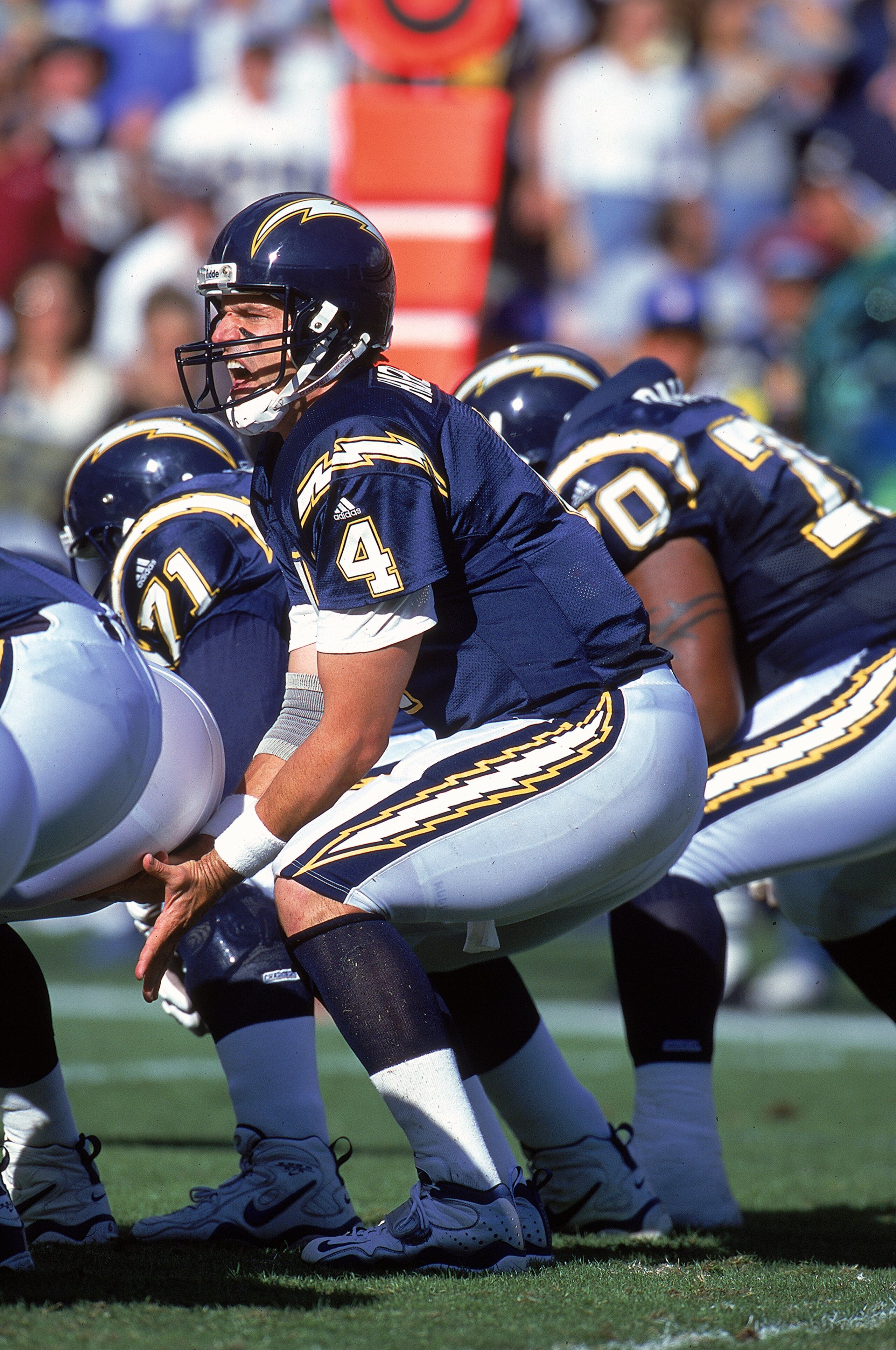 21 Nov 1999: Jim Harbaugh #4 of the San Diego Chargers yells the count from the line of scrimmage during the game against the Chicago Bears at Qualcomm Stadium in San Diego, California. The Bears defeated the Chargers 23-20.