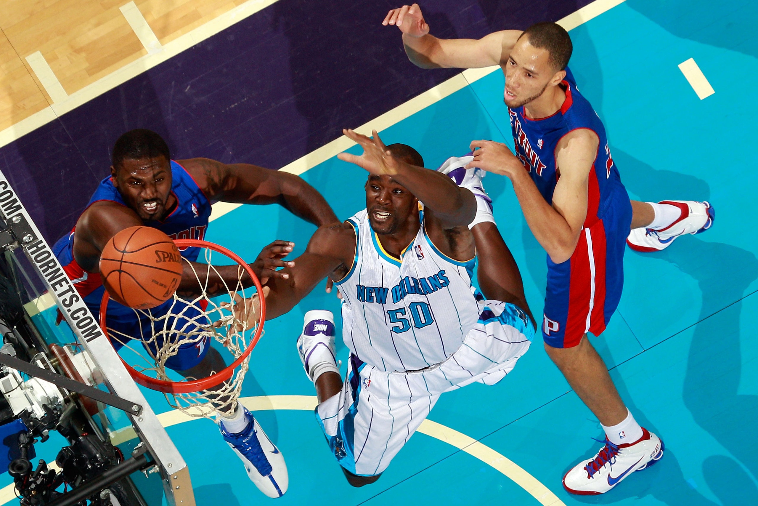NEW ORLEANS, LA - DECEMBER 08: Emeka Okafor #50 of the New Orleans Hornets fights for a rebound with Tayshaun Prince #22 of the Detroit Pistons at the New Orleans Arena on December 8, 2010 in New Orleans, Louisiana. NOTE TO USER: User expressly acknowle NEW ORLEANS, LA - DECEMBER 08: Emeka Okafor #50 of the New Orleans Hornets fights for a rebound with Tayshaun Prince #22 of the Detroit Pistons at the New Orleans Arena on December 8, 2010 in New Orleans, Louisiana. NOTE TO USER: User expressly acknowle