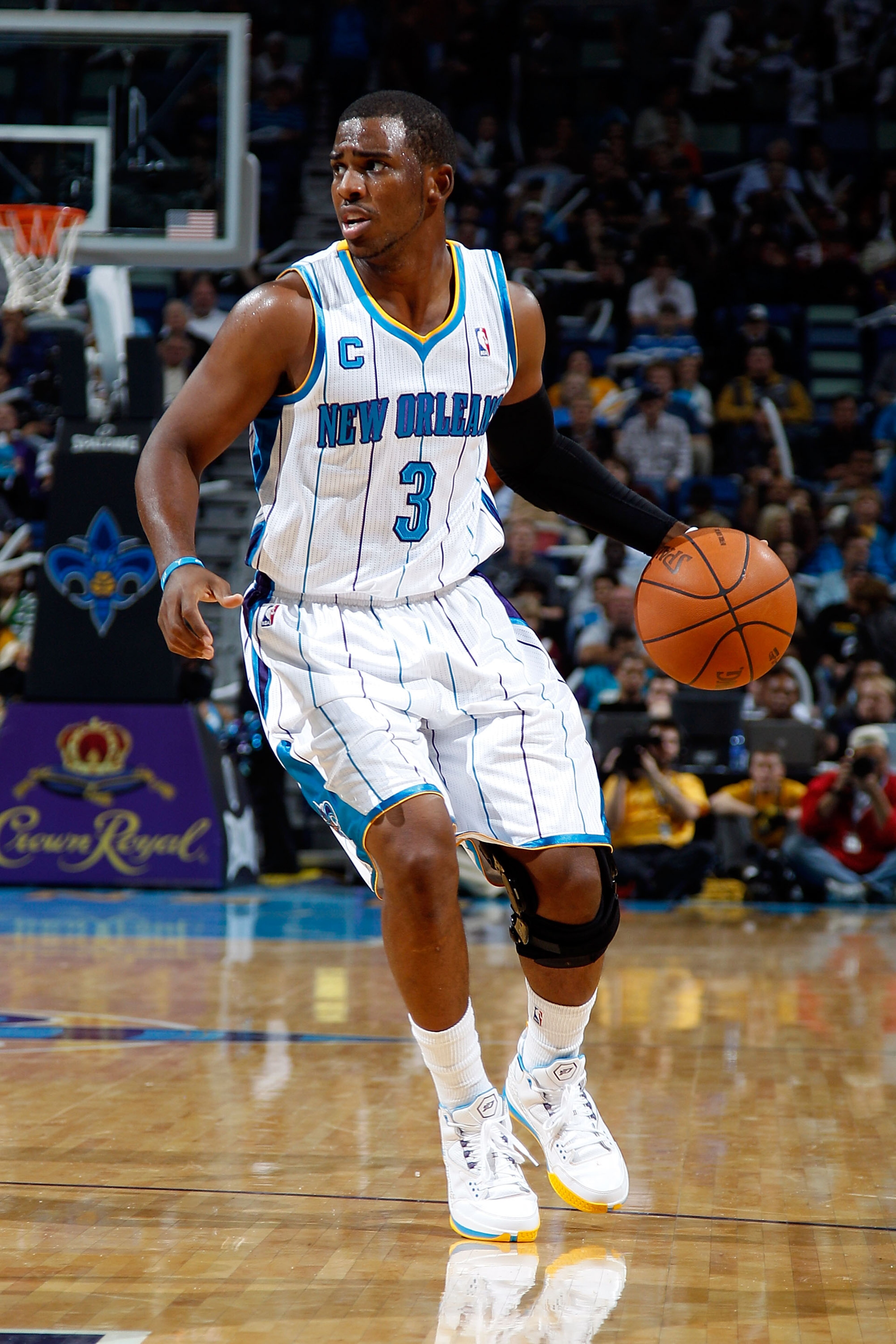 NEW ORLEANS - NOVEMBER 17:  Chris Paul #3 of the New Orleans Hornets drives the ball up the court during the game against the Dallas Mavericks at the New Orleans Arena on November 17, 2010 in New Orleans, Louisiana.  NOTE TO USER: User expressly acknowled