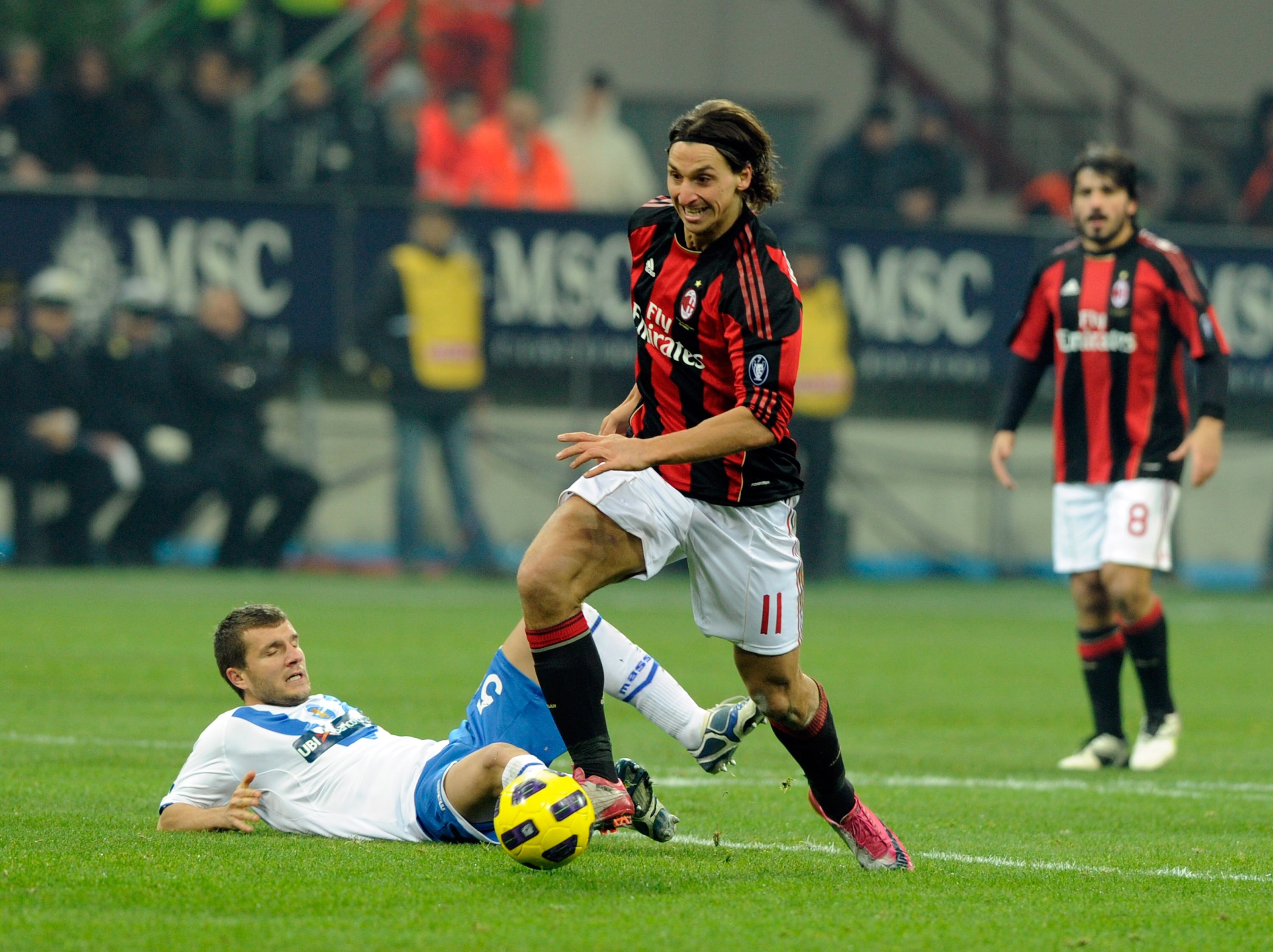 MILAN, ITALY - DECEMBER 04:  Zlatan Ibrahimovic of AC Milan runs during the Serie A match between Milan and Brescia at Stadio Giuseppe Meazza on December 4, 2010 in Milan, Italy.  (Photo by Claudio Villa/Getty Images)