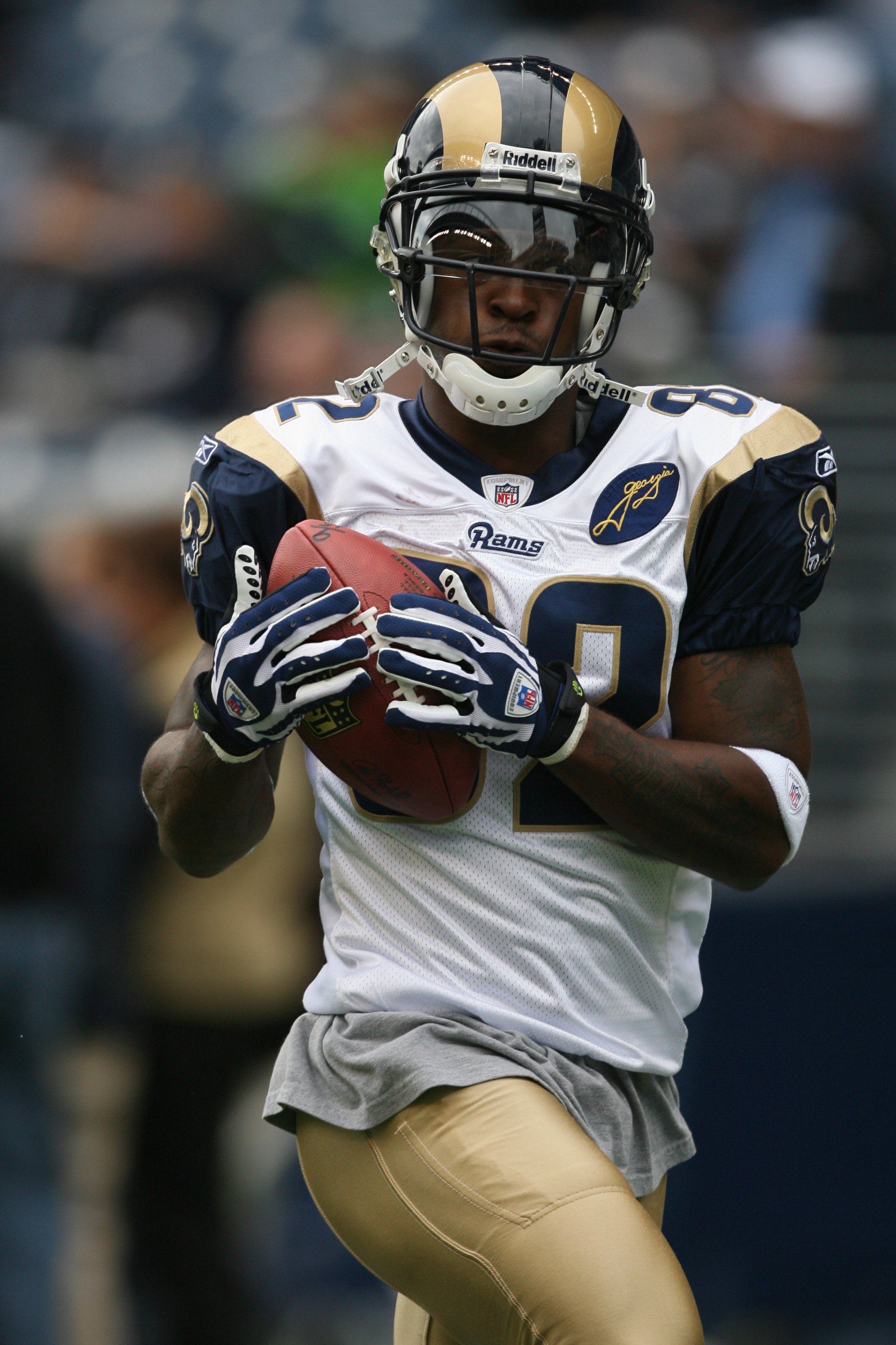 SEATTLE - SEPTEMBER 21:  Dante Hall #82 of the St. Louis Rams warms up before the game against the Seattle Seahawks on September 21, 2008 at Qwest Field in Seattle, Washington. (Photo by Otto Greule Jr/Getty Images)