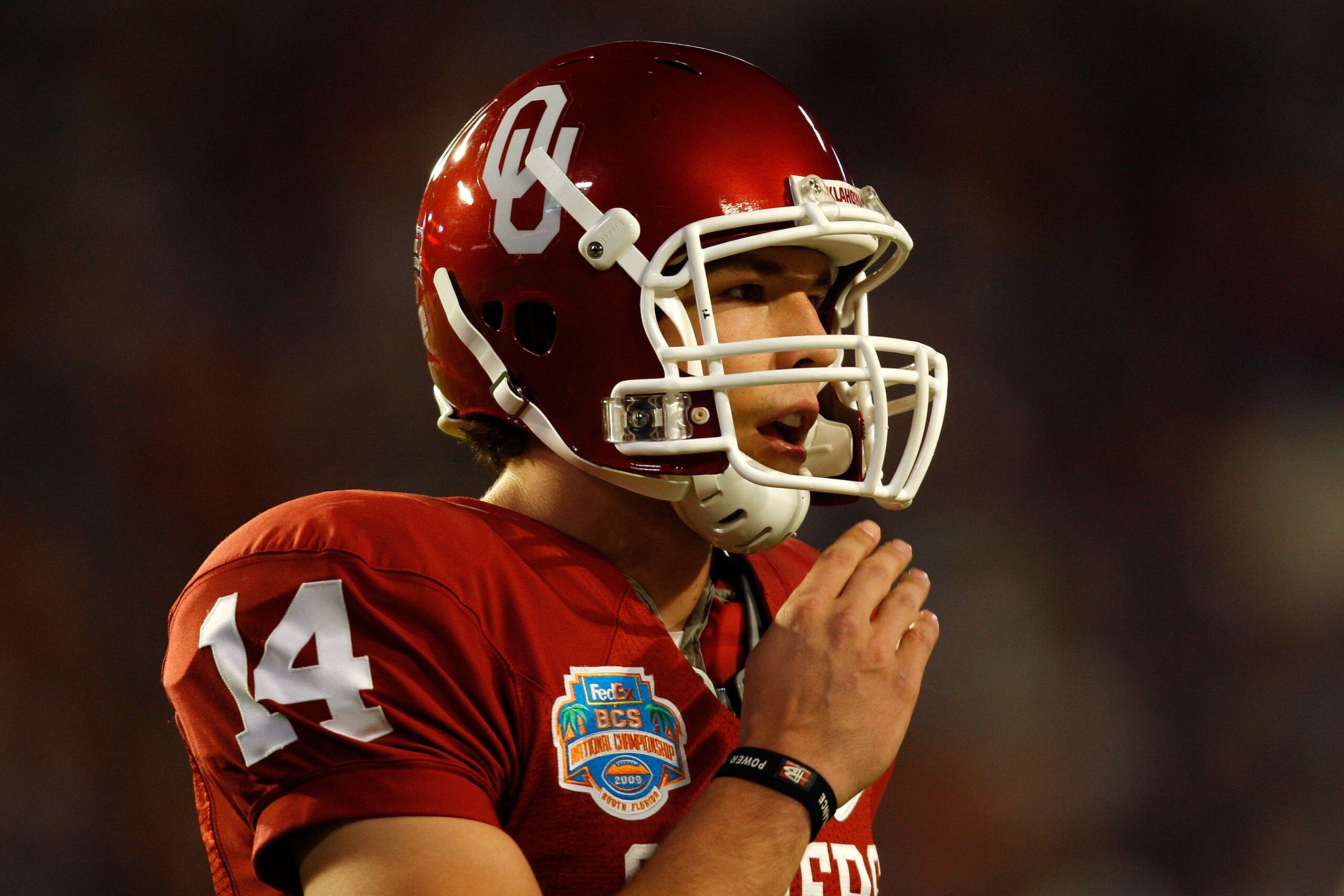MIAMI - JANUARY 08:  Quarterback Sam Bradford #14 of the Oklahoma Sooners looks on against the Florida Gators during the FedEx BCS National Championship game at Dolphin Stadium on January 8, 2009 in Miami, Florida.  (Photo by Marc Serota/Getty Images)