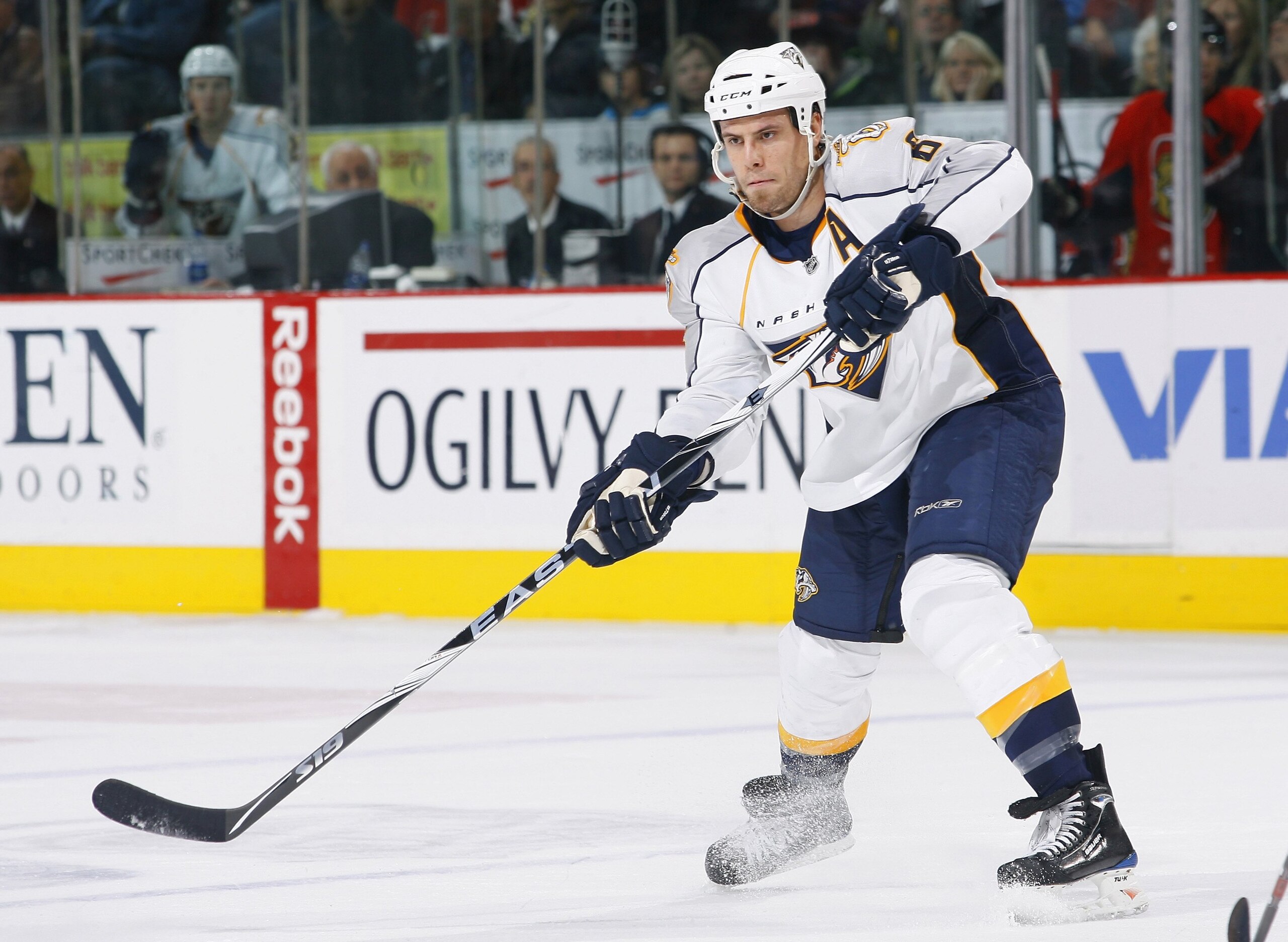 OTTAWA, ON - OCTOBER 22: Shea Weber #6 of the Nashville Predators passes the puck against the Ottawa Senators during a game at Scotiabank Place on October 22, 2009 in Ottawa, Canada. (Photo by Phillip MacCallum/Getty Images) OTTAWA, ON - OCTOBER 22: Shea Weber #6 of the Nashville Predators passes the puck against the Ottawa Senators during a game at Scotiabank Place on October 22, 2009 in Ottawa, Canada. (Photo by Phillip MacCallum/Getty Images)