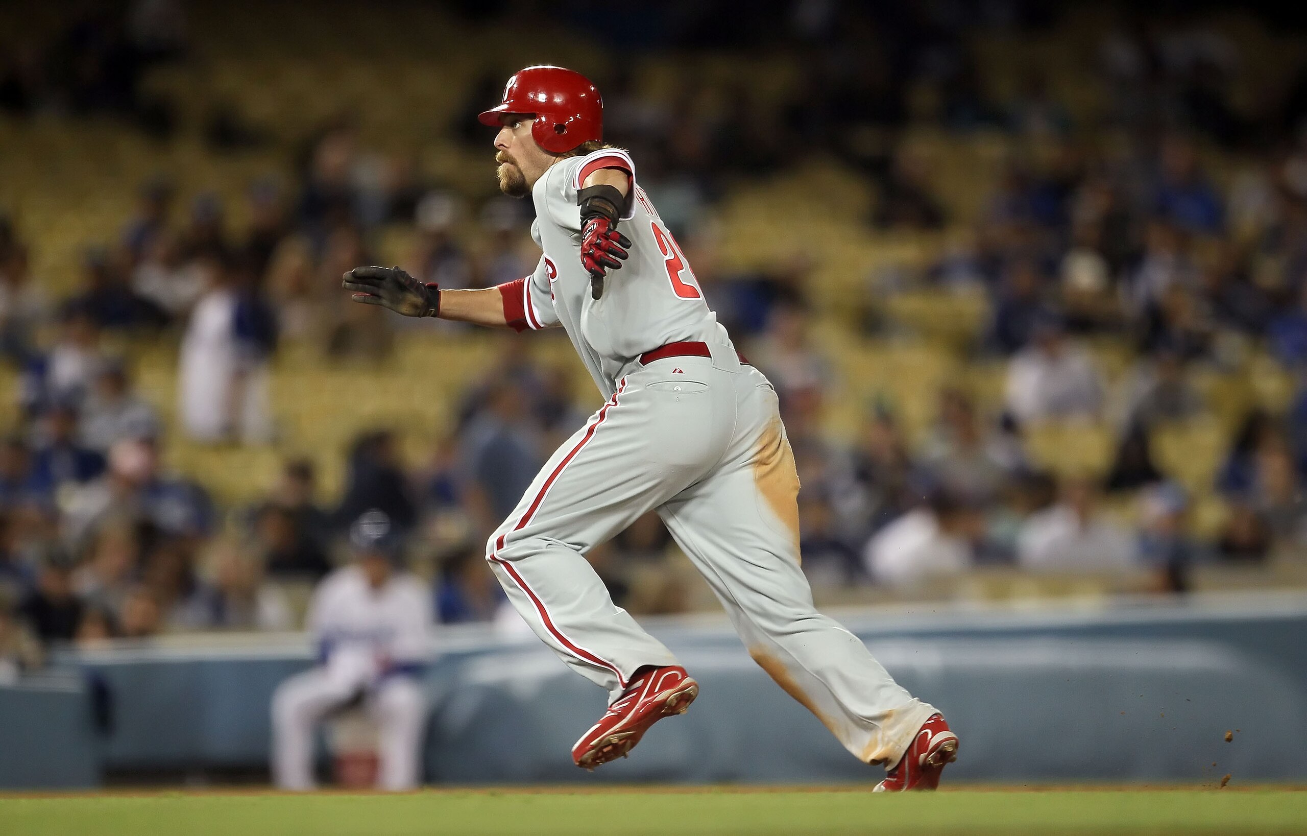 LOS ANGELES, CA - AUGUST 31:  Jayson Werth #28 of the Philadelphia Phillies runs to third base against the Los Angeles Dodgers at Dodger Stadium on August 31, 2010 in Los Angeles, California. The Phillies defeated the Dodgers 8-4.  (Photo by Jeff Gross/Ge