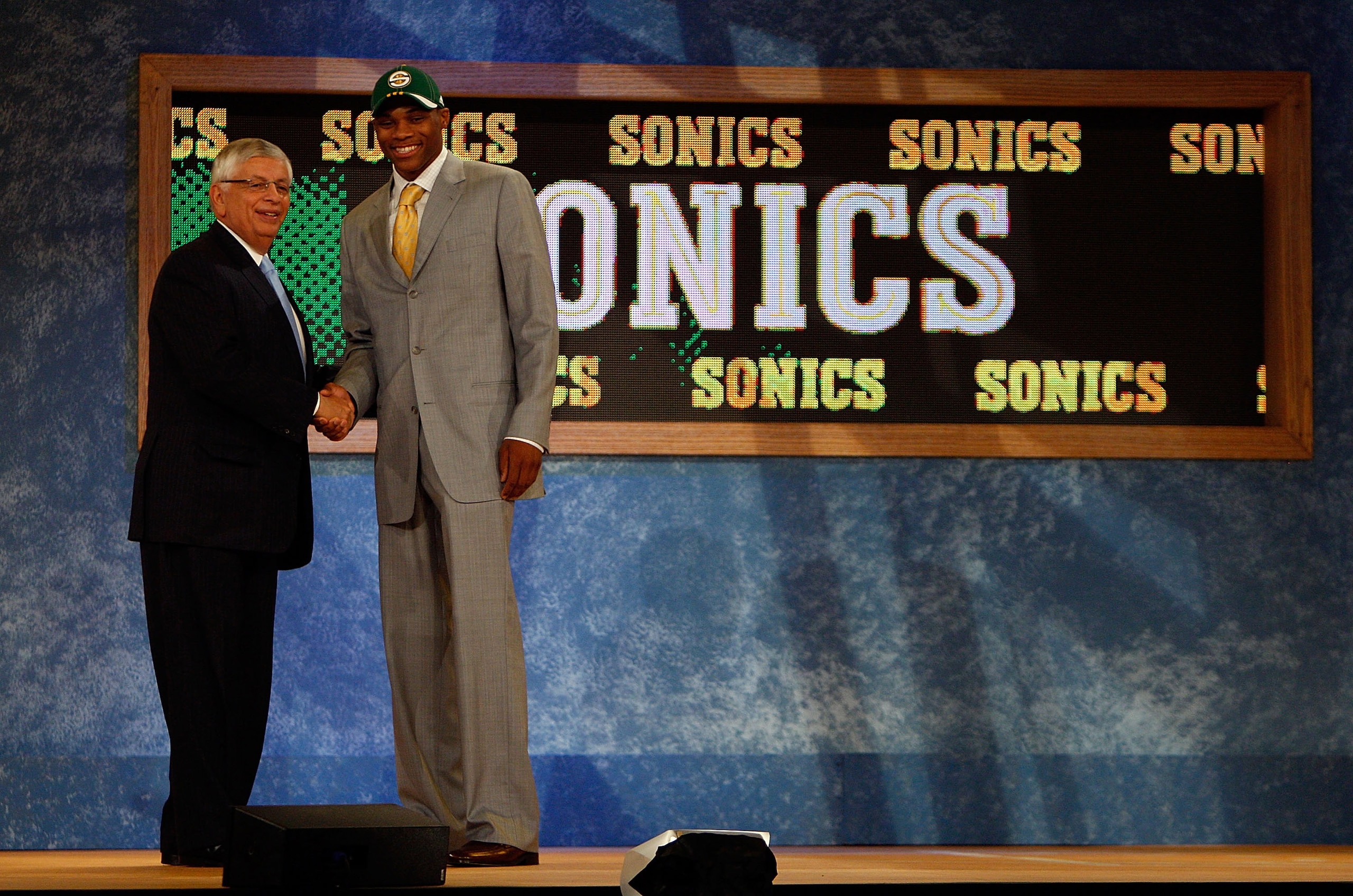 NEW YORK - JUNE 26: NBA Commissioner David Stern shakes hands with number four draft pick for the Seattle SuperSonics, Russell Westbrook during the 2008 NBA Draft at the Wamu Theatre at Madison Square Garden June 26, 2008 in New York City. NOTE TO USER: NEW YORK - JUNE 26: NBA Commissioner David Stern shakes hands with number four draft pick for the Seattle SuperSonics, Russell Westbrook during the 2008 NBA Draft at the Wamu Theatre at Madison Square Garden June 26, 2008 in New York City. NOTE TO USER: