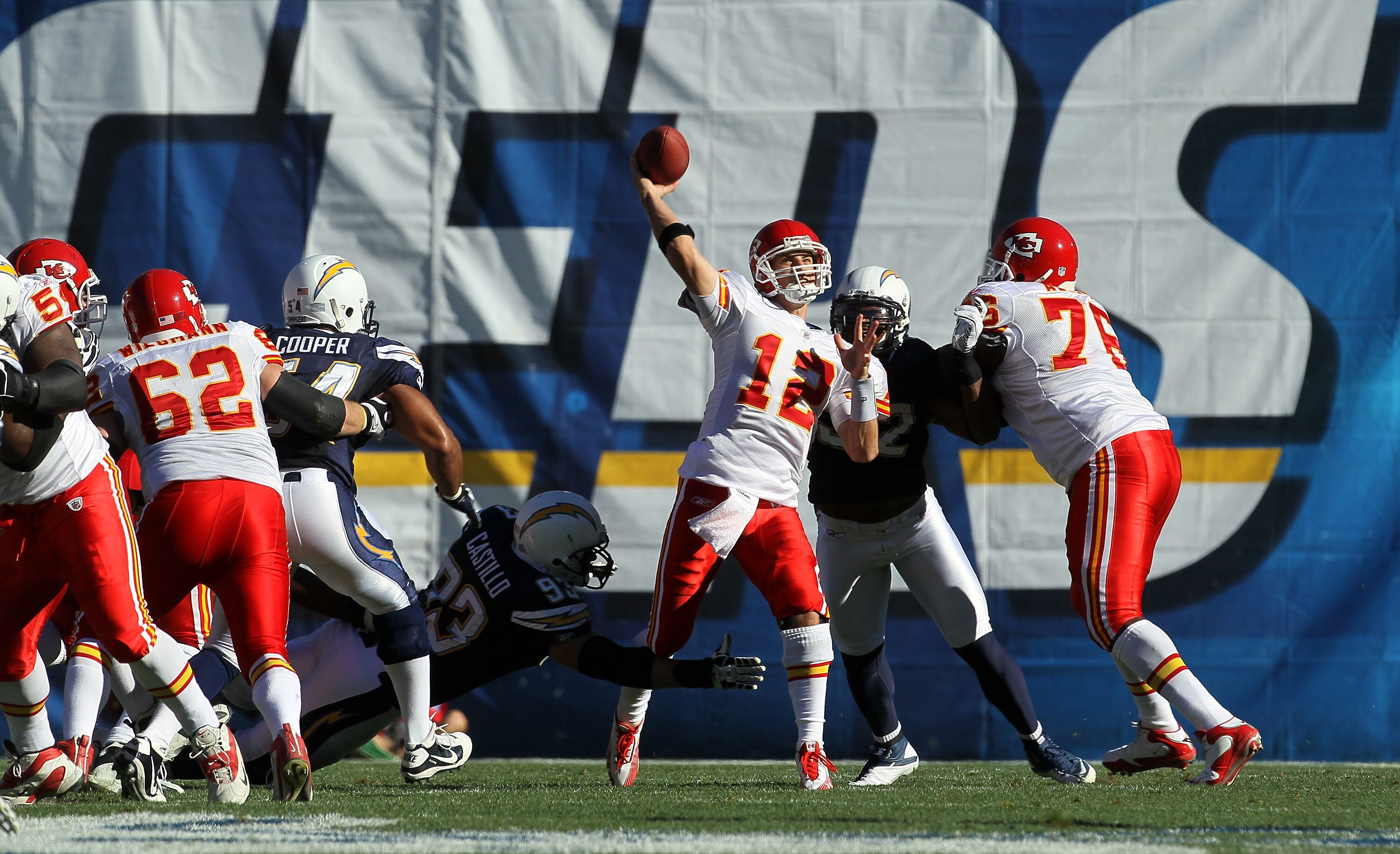 SAN DIEGO - DECEMBER 12:  Quarterback Brodie Croyle #12 of the Kansas City Chiefs throws a pass against the San Diego Chargers at Qualcomm Stadium on December 12, 2010 in San Diego, California.  The Chargers won 31-0.  (Photo by Stephen Dunn/Getty Images)