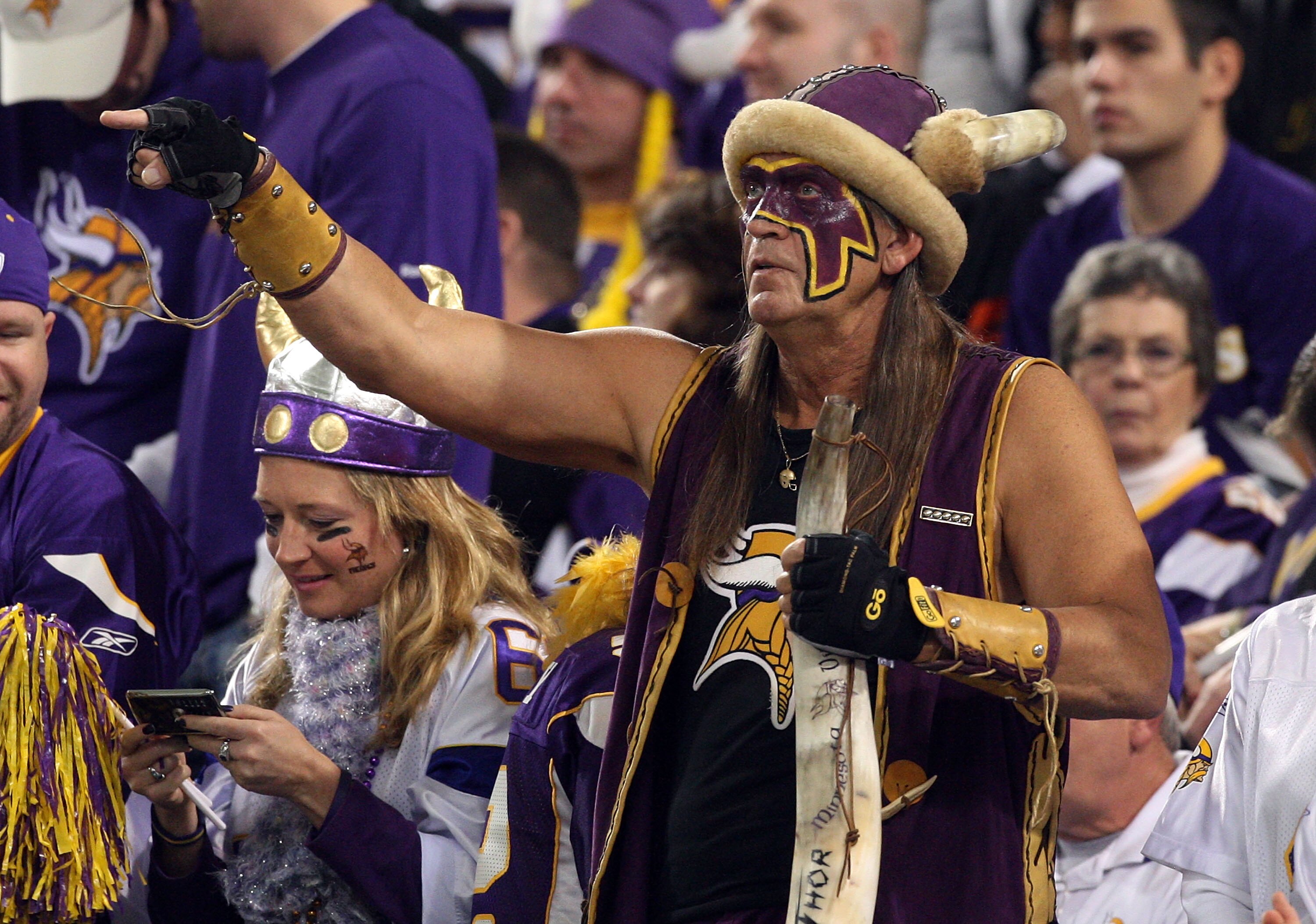 MINNEAPOLIS, MN - DECEMBER 13:  A fan of the Minnesota Vikings cheers on his team against the Cincinnati Bengals on December 13, 2009 at Hubert H. Humphrey Metrodome in Minneapolis, Minnesota.  (Photo by Jim McIsaac/Getty Images)