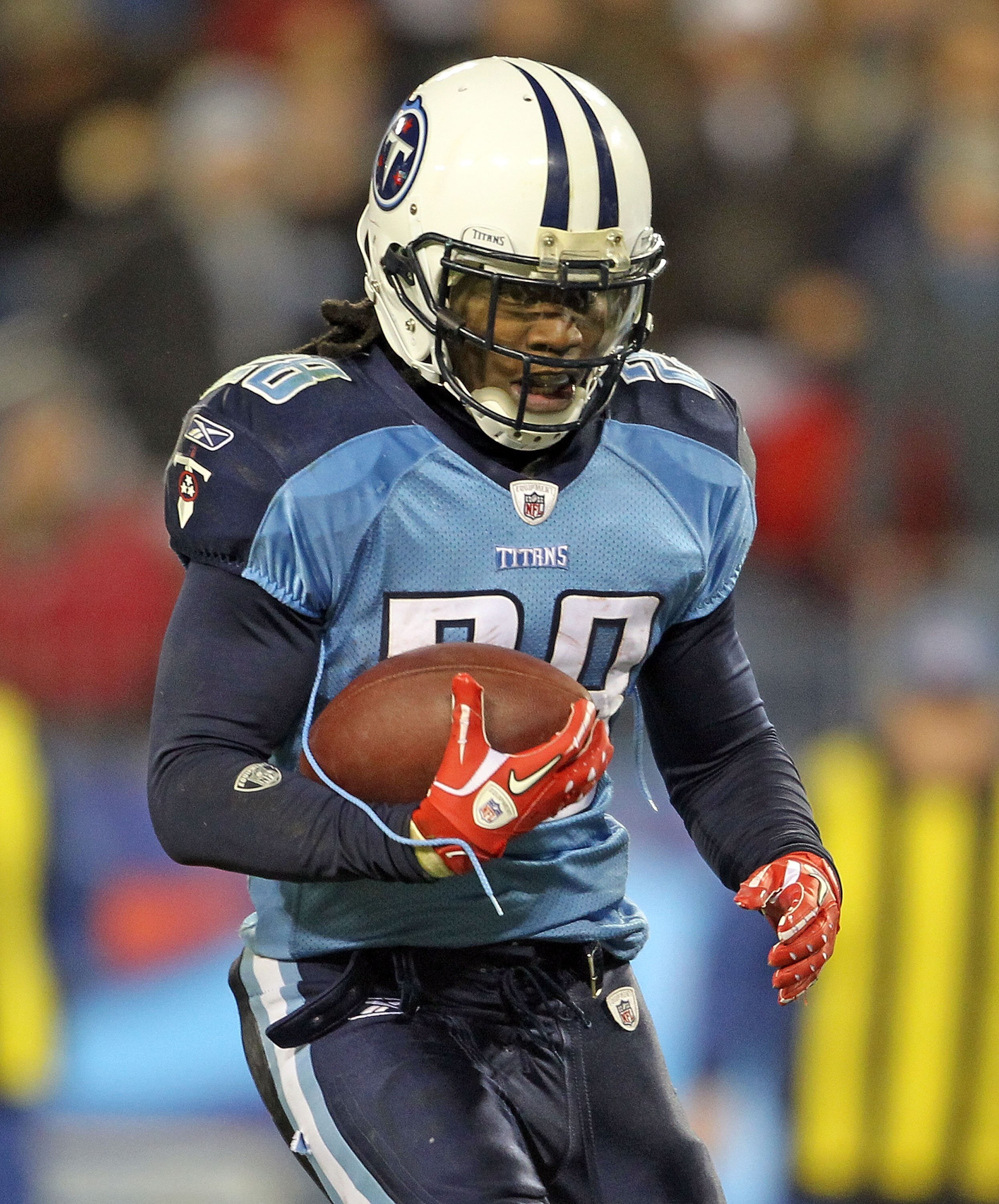 NASHVILLE, TN - DECEMBER 09:  Chris Johnson #28 of the Tennessee Titans runs with the ball against the Indianapolis Colts during the NFL game at LP Field on December 9, 2010 in Nashville, Tennessee.  (Photo by Andy Lyons/Getty Images)