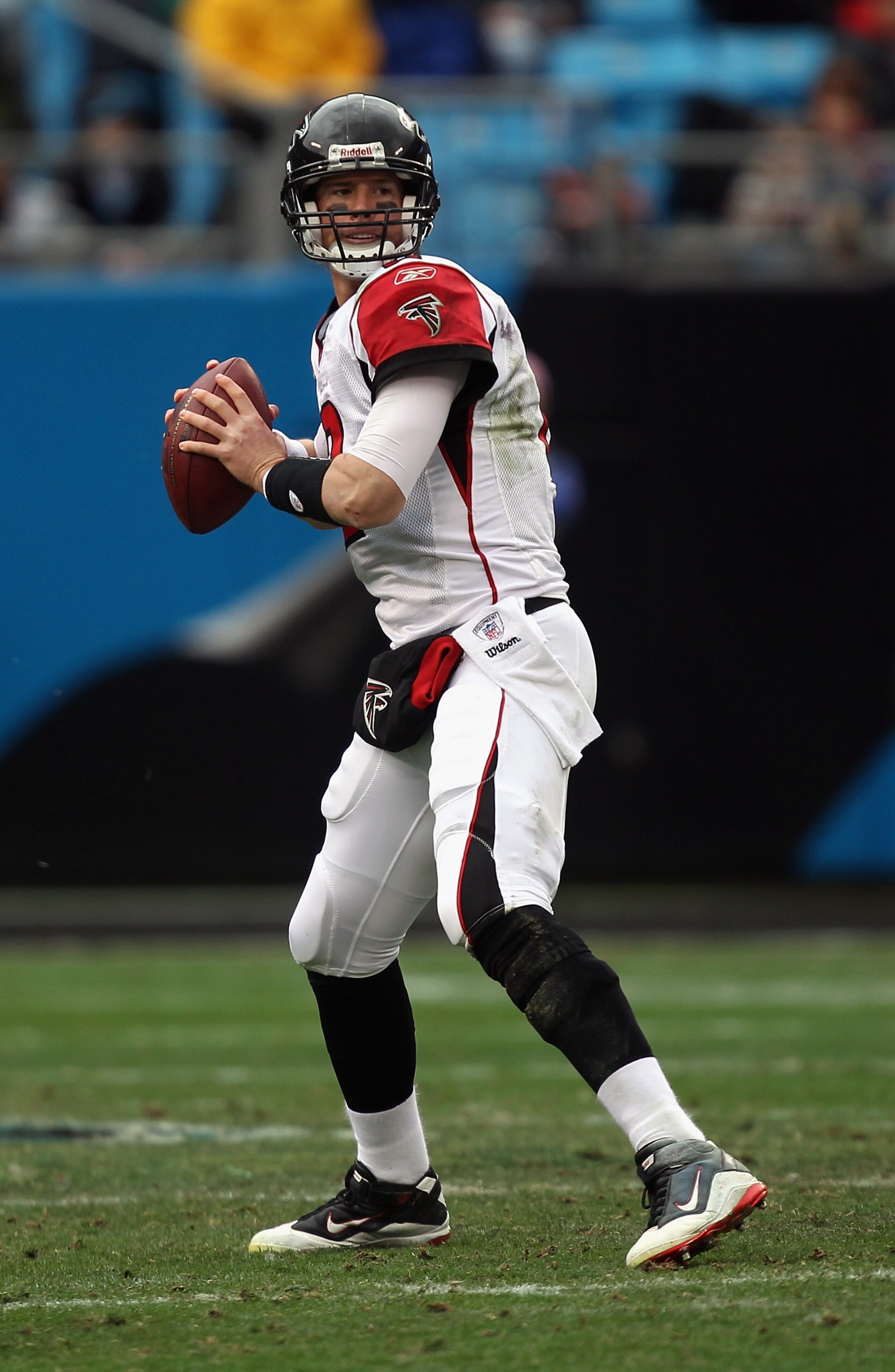 CHARLOTTE, NC - DECEMBER 12:  Matt Ryan #2 of the Atlanta Falcons throws a pass against the Carolina Panthers during their game at Bank of America Stadium on December 12, 2010 in Charlotte, North Carolina.  (Photo by Streeter Lecka/Getty Images)