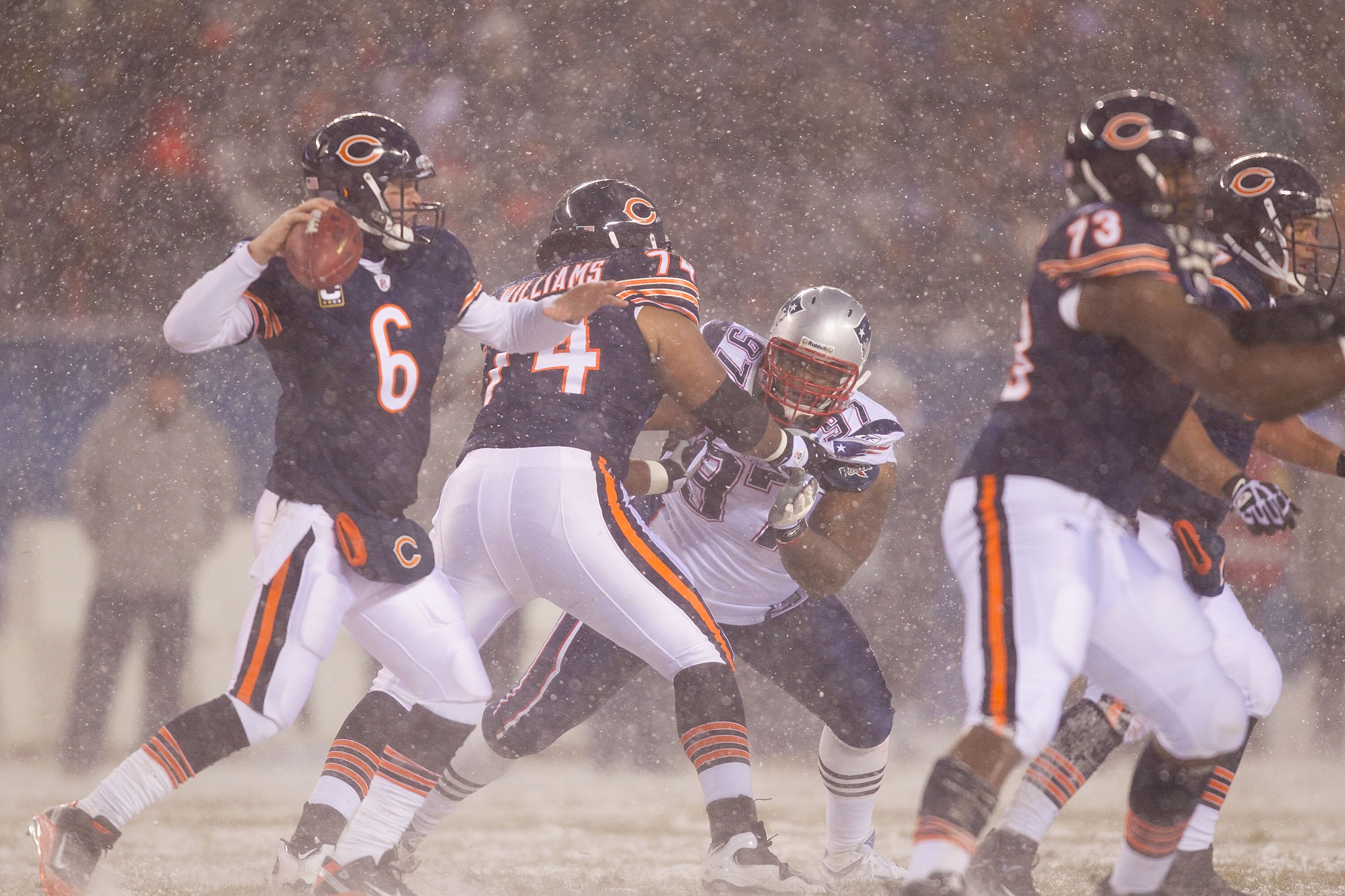 CHICAGO, IL - DECEMBER 12: Ron Brace #97 of the New England Patriots looks to sack Jay Cutler #6 of the Chicago Bears at Soldier Field on December 12, 2010 in Chicago, Illinois.  The Patriots beat the Bears 36-7.  (Photo by Dilip Vishwanat/Getty Images)