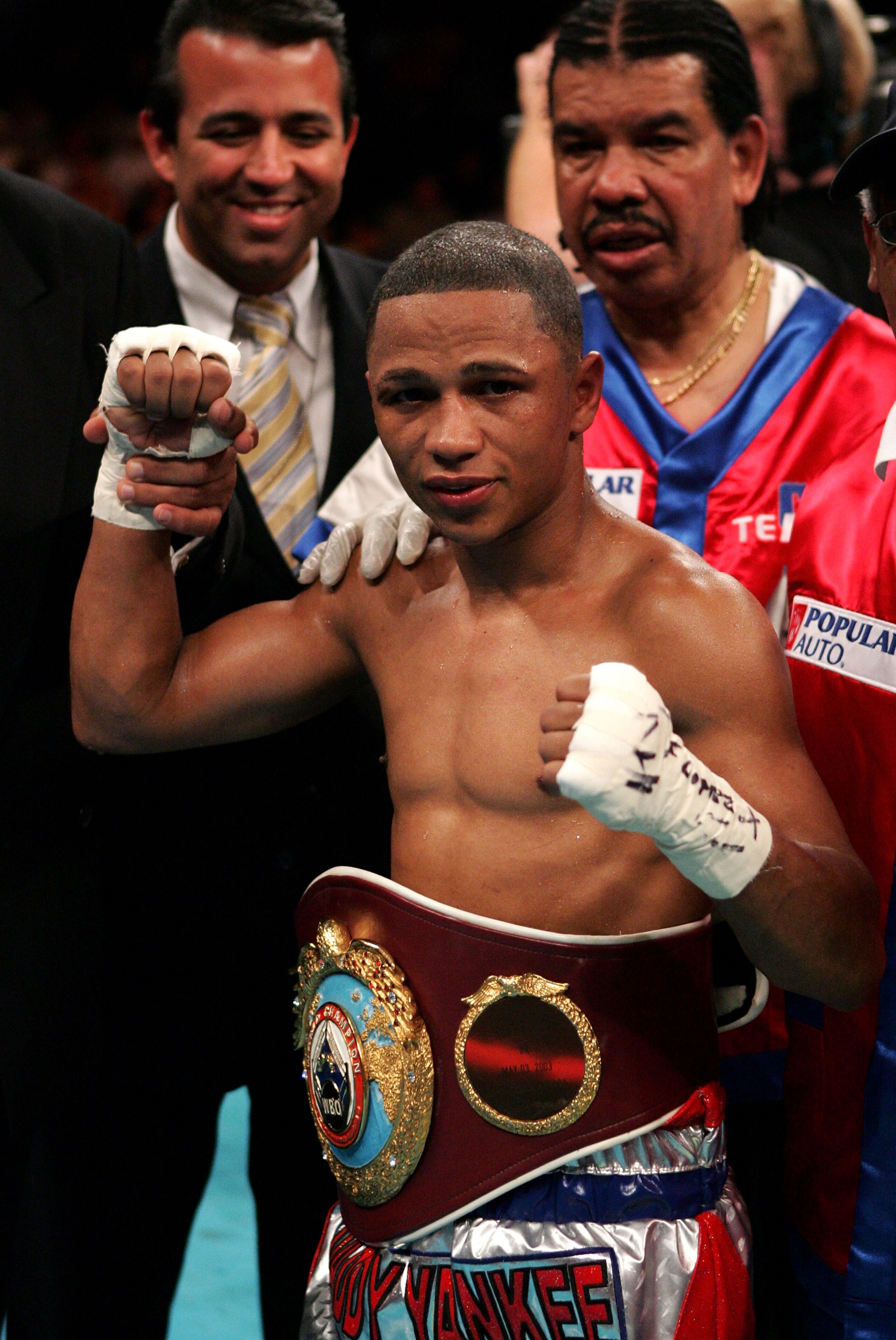 ATLANTIC CITY, NJ - JUNE 25:  Ivan Calderon of Puerto Rico poses after defeating Gerardo Verde of Mexico as he remains the WBO Minimumweight Champion at Boardwalk Hall on June 25, 2005 in Atlantic City, New Jersey.  (Photo by Al Bello/Getty Images)