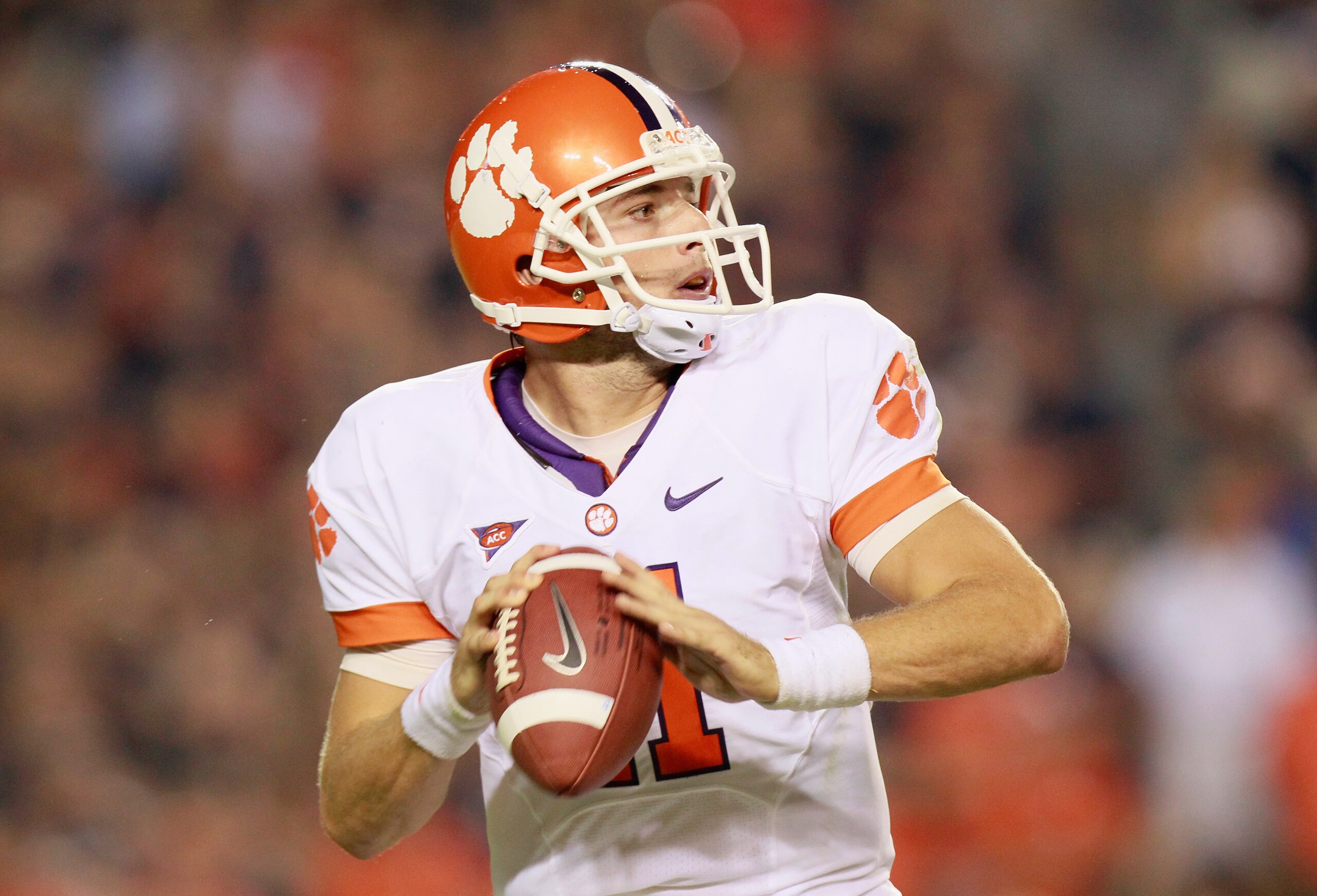 AUBURN, AL - SEPTEMBER 18: Quarterback Kyle Parker #11 of the Clemson Tigers against the Auburn Tigers at Jordan-Hare Stadium on September 18, 2010 in Auburn, Alabama. (Photo by Kevin C. Cox/Getty Images) AUBURN, AL - SEPTEMBER 18: Quarterback Kyle Parker #11 of the Clemson Tigers against the Auburn Tigers at Jordan-Hare Stadium on September 18, 2010 in Auburn, Alabama. (Photo by Kevin C. Cox/Getty Images)