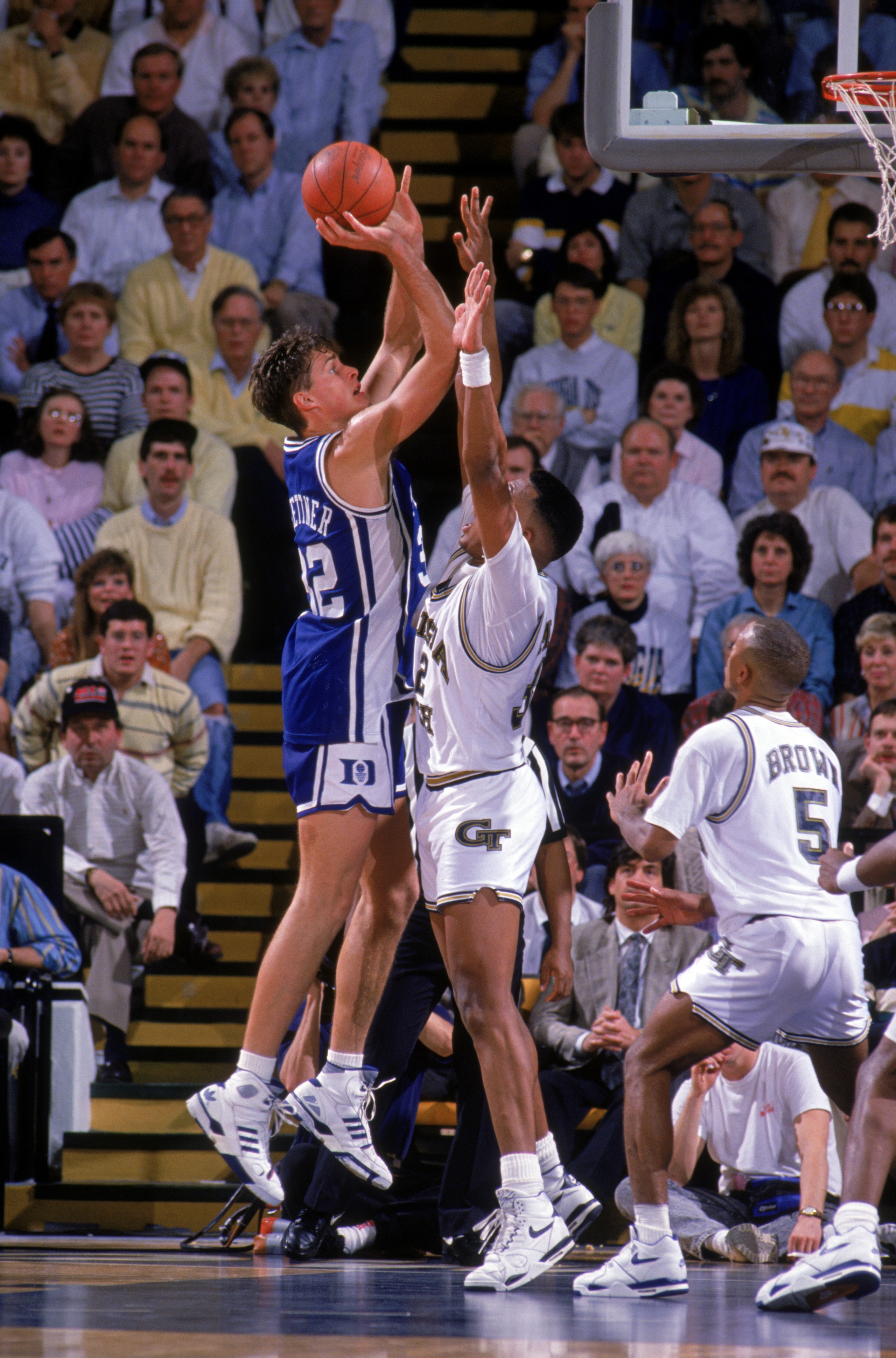 UNDATED:  Christian Laettner #32 of the Duke University Blue Devils shoots a jump shot during an NCAA game circa 1989-1990.  (Photo by Getty Images)