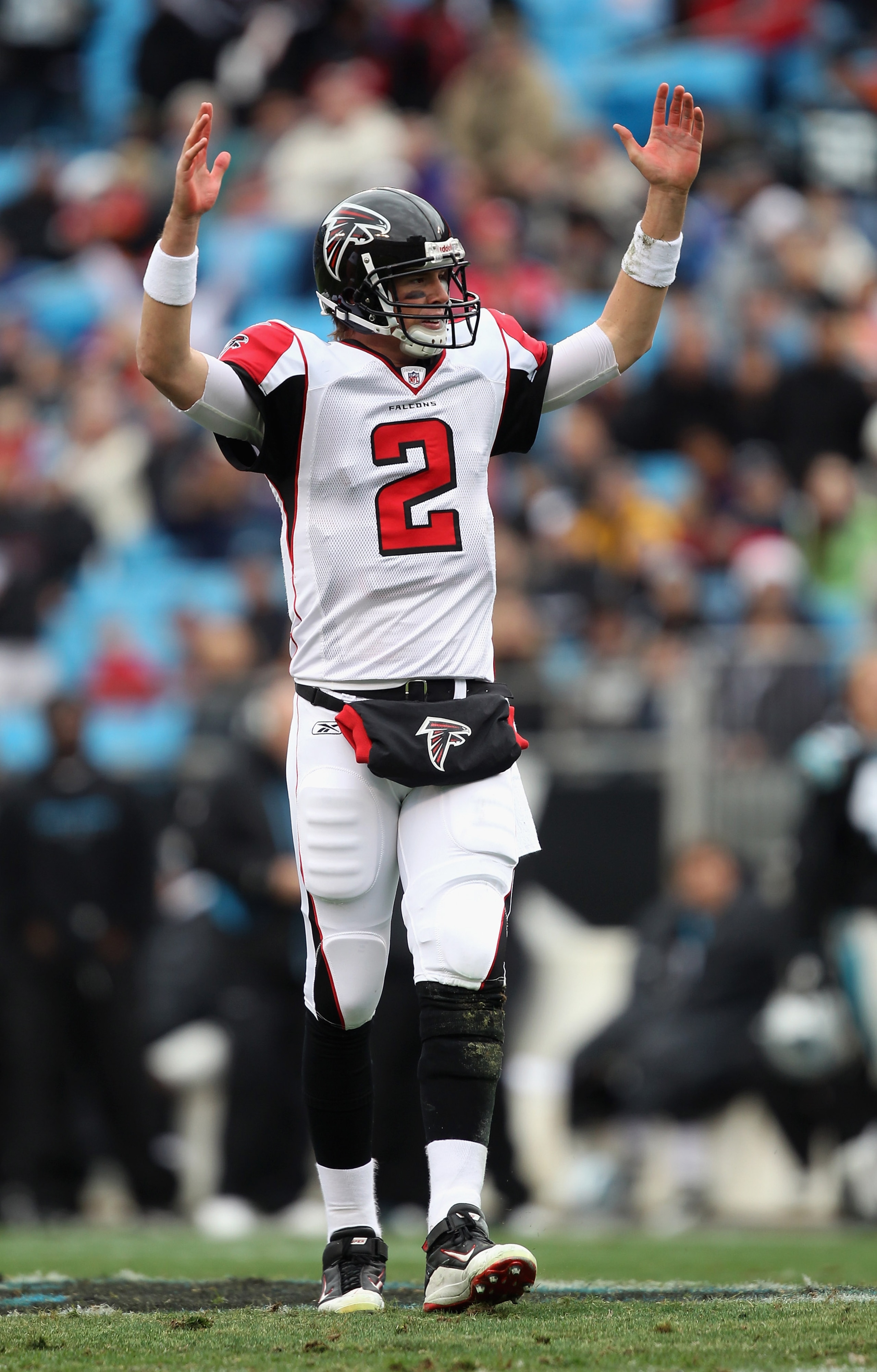 CHARLOTTE, NC - DECEMBER 12:  Matt Ryan #2 of the Atlanta Falcons celebrates against the Carolina Panthers during their game at Bank of America Stadium on December 12, 2010 in Charlotte, North Carolina.  (Photo by Streeter Lecka/Getty Images)