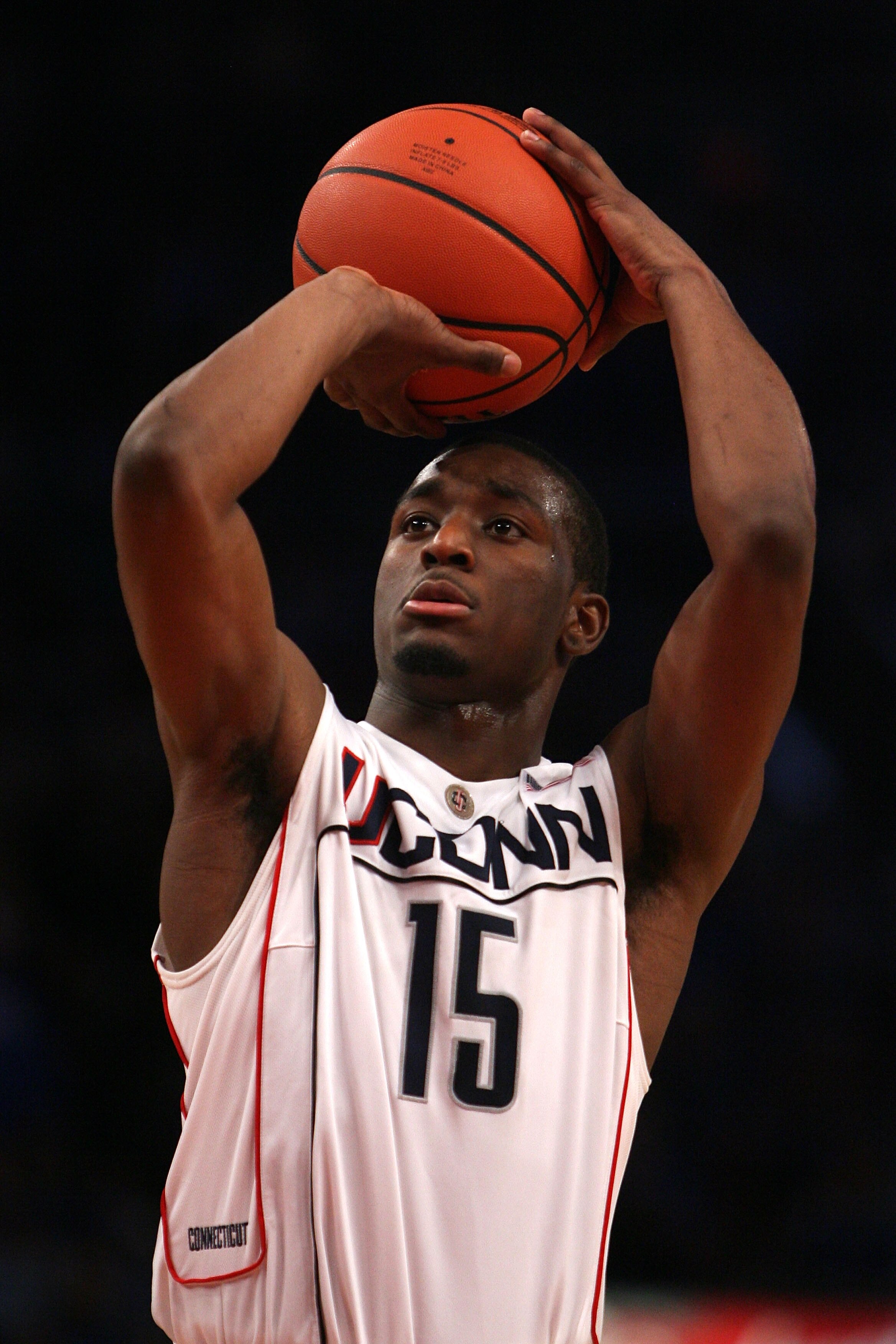 NEW YORK - DECEMBER 09:  Kemba Walker #15 of the Connecticut Huskies shoots a free throw against the Kentucky Wildcats during the SEC Big East Invitational at Madison Square Garden on December 9, 2009 in New York, New York.  (Photo by Chris Trotman/Getty