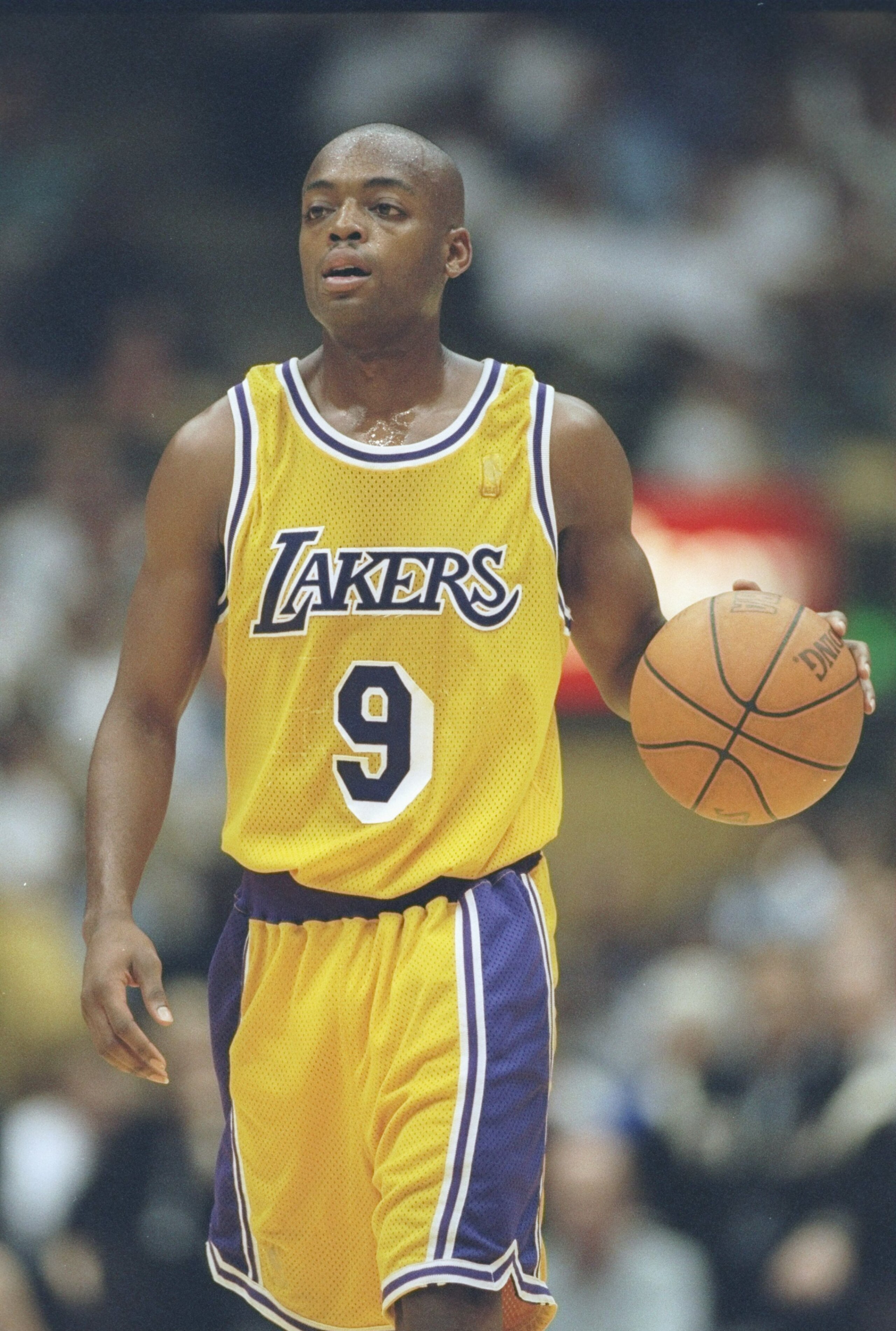 3 Dec 1996:  Guard Nick Van Exel of the Los Angeles Lakers dribbles th ball down the court during a game against the Seattle Supersonics at the Great Western Forum in Inglewood, California.  The Lakers won the game 110-106. Mandatory Credit: Stephen Dunn