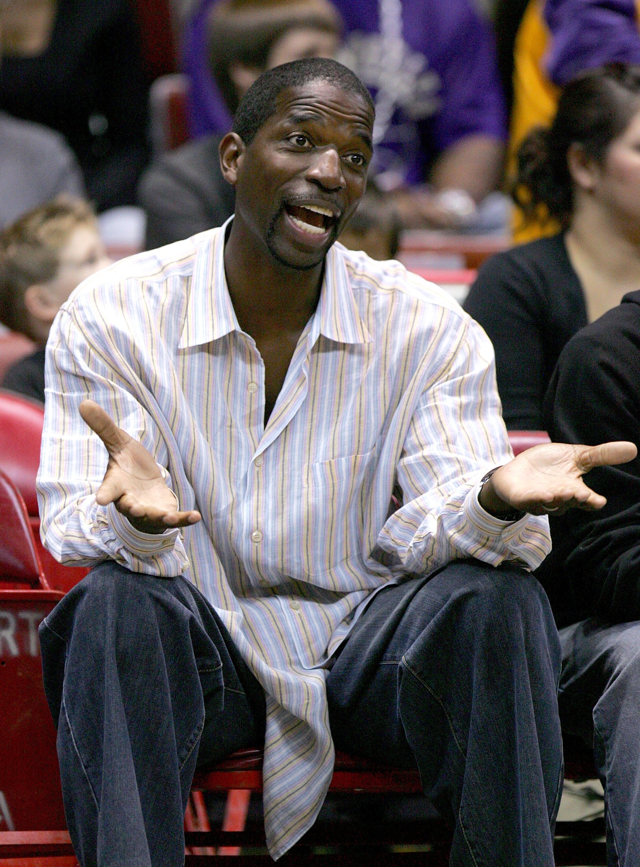 SAN DIEGO - OCTOBER 22:   Former Lakers and Suns player A.C. Green attends the preseason game between  the Los Angeles Lakers the Phoenix Suns on October 22, 2006 at the iPayOne Center in San Diego, California. NOTE TO USER: User expressly acknowledges an