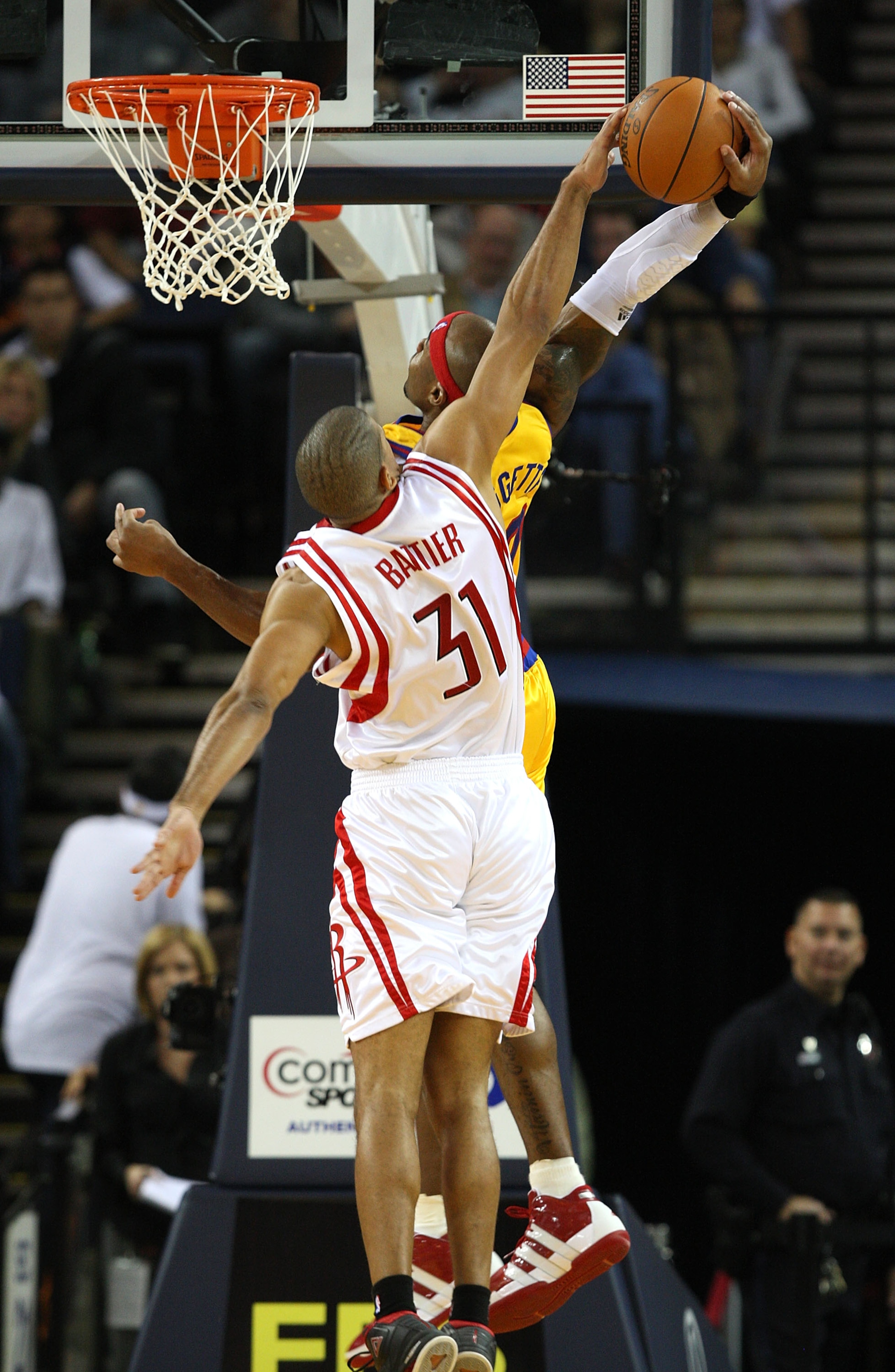 OAKLAND, CA - DECEMBER 03: Corey Maggette #50 of the Golden State Warriors has his shot blocked by Shane Battier #31 of the Houston Rockets during an NBA game at Oracle Arena on December 3, 2009 in Oakland, California. NOTE TO USER: User expressly acknow OAKLAND, CA - DECEMBER 03: Corey Maggette #50 of the Golden State Warriors has his shot blocked by Shane Battier #31 of the Houston Rockets during an NBA game at Oracle Arena on December 3, 2009 in Oakland, California. NOTE TO USER: User expressly acknow