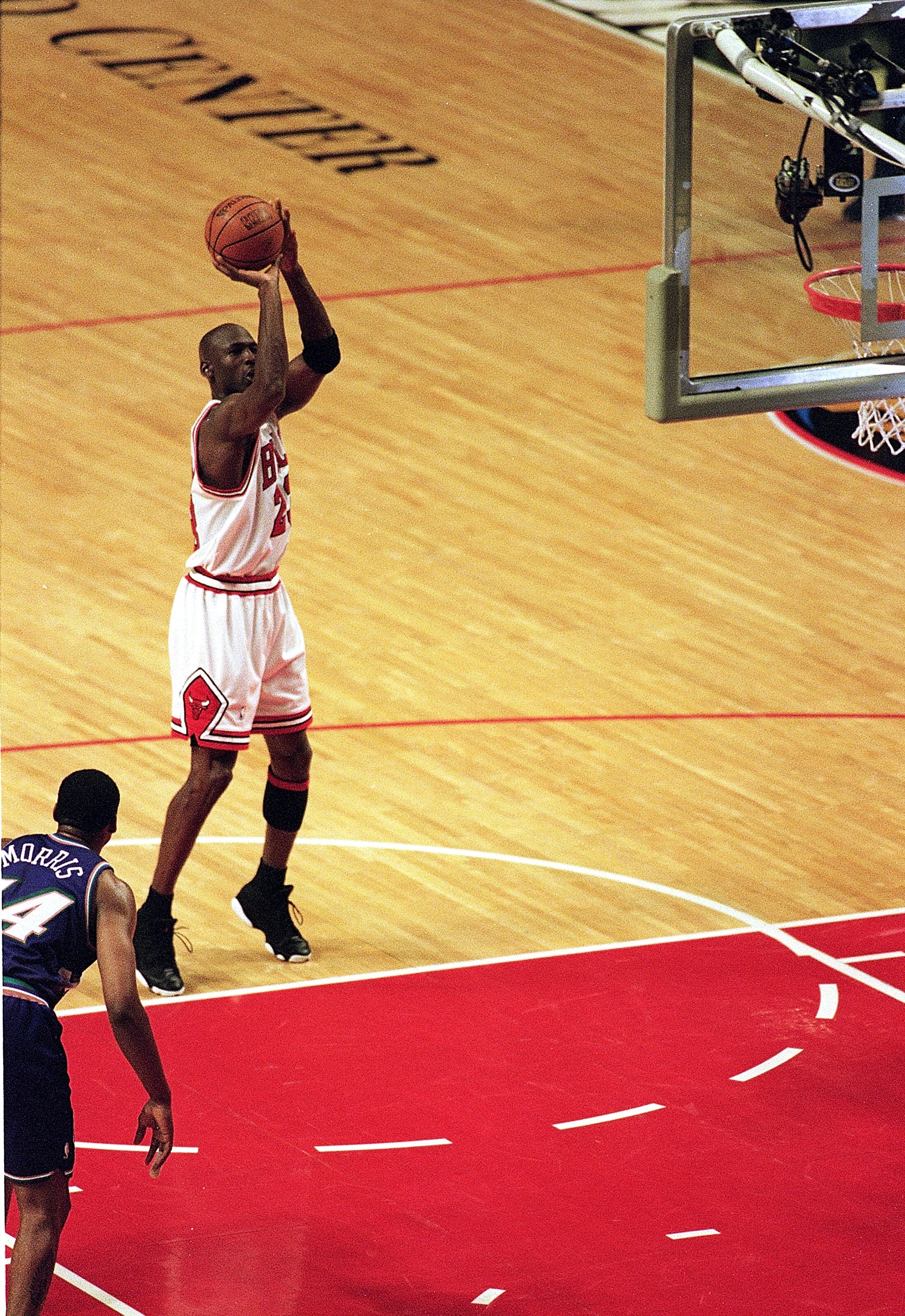 12 Jun 1998:  Michael Jordan #23 of the Chicago Bulls shoots the ball during the NBA Finals game against the Utah Jazz at the United Center in Chicago, Illinois. The Bulls defeated the Jazz 81-80.  Mandatory Credit: Jonathan Daniel  /Allsport