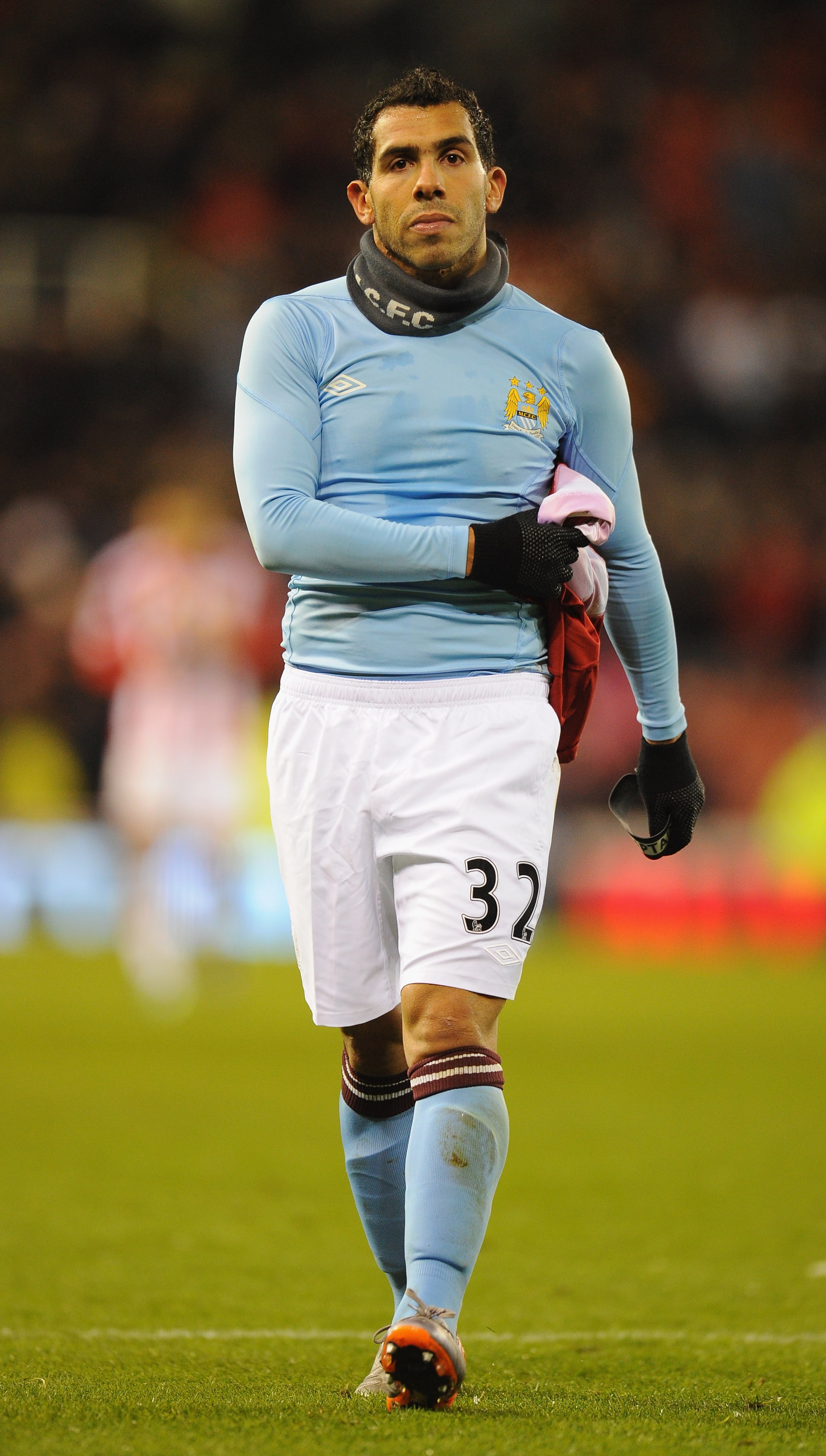 STOKE ON TRENT, ENGLAND - NOVEMBER 27:  Carlos Tevez of Manchester City walks off at the end of the Barclays Premier League match between Stoke City and Manchester City at Britannia Stadium on November 27, 2010 in Stoke on Trent, England.  (Photo by Clive