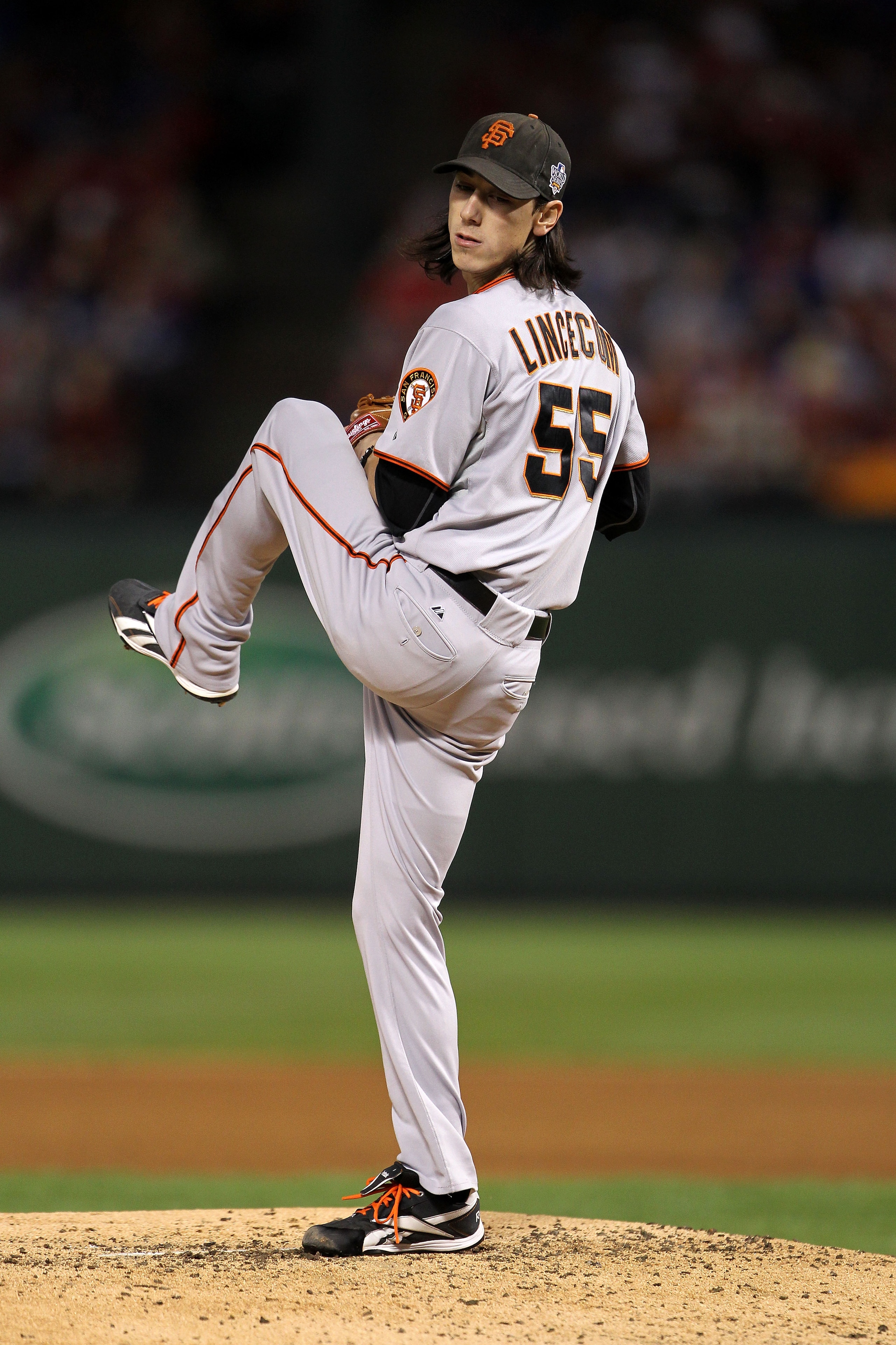 ARLINGTON, TX - NOVEMBER 01: Starting pitcher Tim Lincecum #55 of the San Francisco Giants pitches against the Texas Rangers in Game Five of the 2010 MLB World Series at Rangers Ballpark in Arlington on November 1, 2010 in Arlington, Texas. (Photo by Do ARLINGTON, TX - NOVEMBER 01: Starting pitcher Tim Lincecum #55 of the San Francisco Giants pitches against the Texas Rangers in Game Five of the 2010 MLB World Series at Rangers Ballpark in Arlington on November 1, 2010 in Arlington, Texas. (Photo by Do