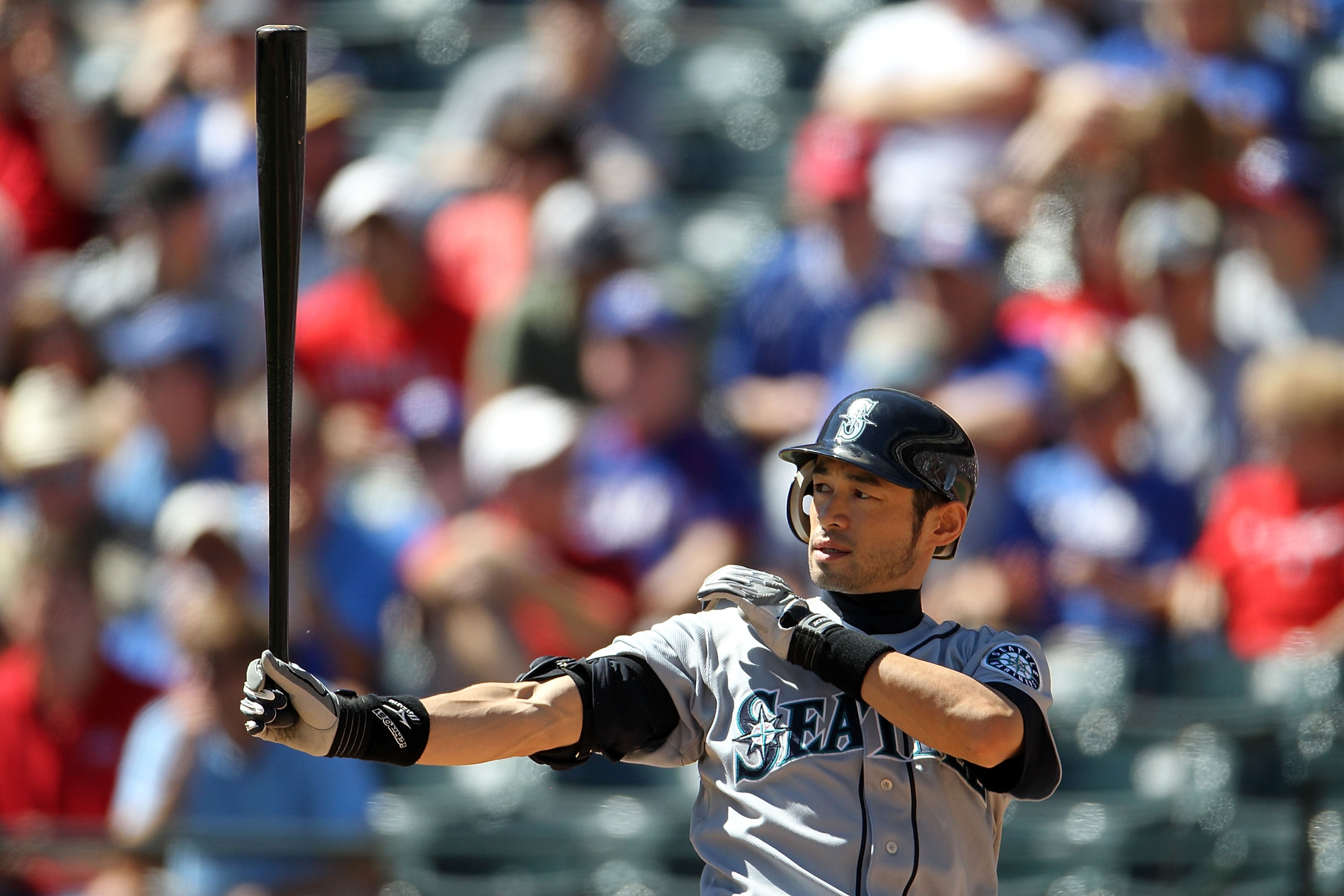 ARLINGTON, TX - SEPTEMBER 29: Ichiro Suzuki #51 of the Seattle Mariners at Rangers Ballpark in Arlington on September 29, 2010 in Arlington, Texas. (Photo by Ronald Martinez/Getty Images) ARLINGTON, TX - SEPTEMBER 29: Ichiro Suzuki #51 of the Seattle Mariners at Rangers Ballpark in Arlington on September 29, 2010 in Arlington, Texas. (Photo by Ronald Martinez/Getty Images)