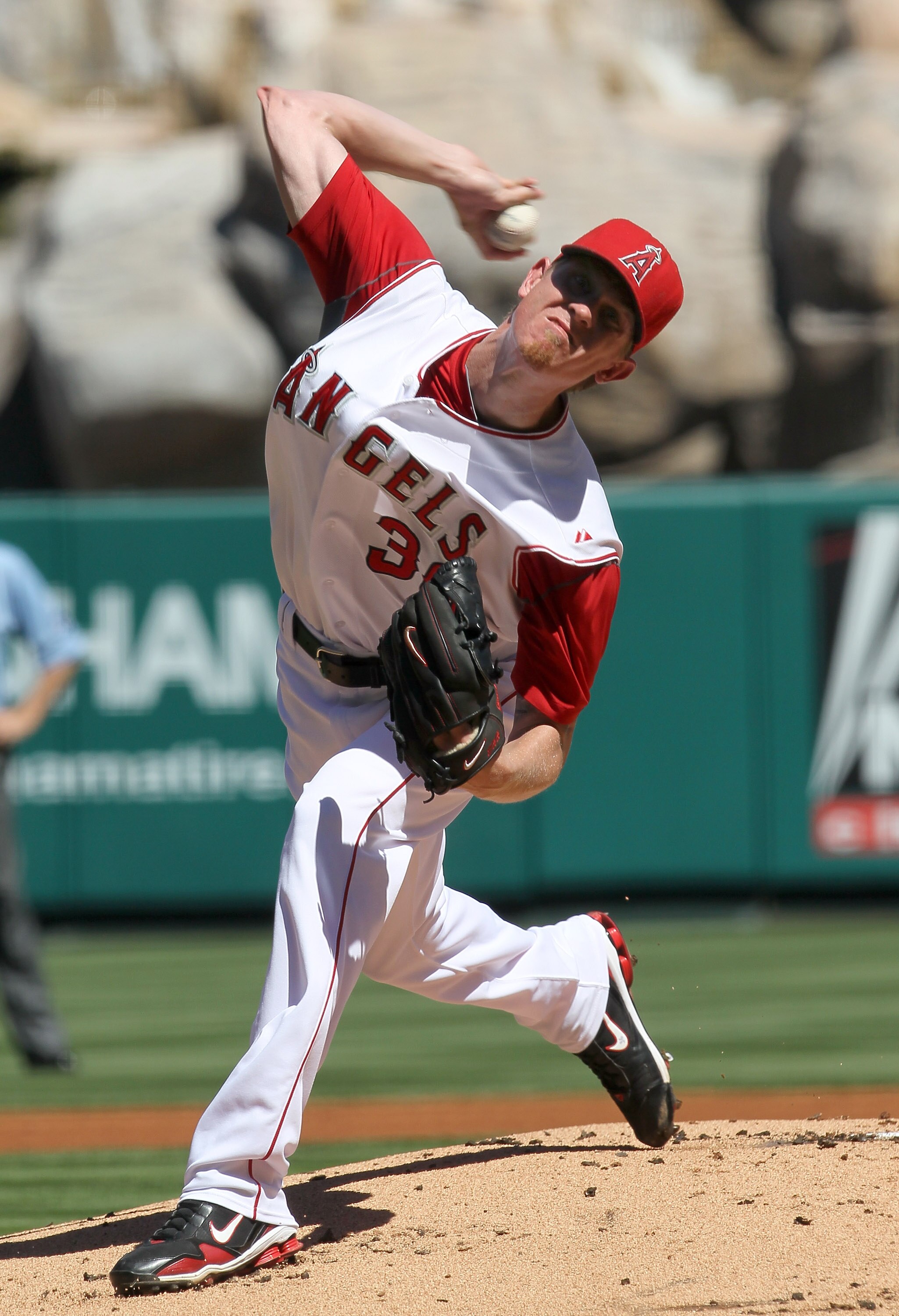 ANAHEIM, CA - SEPTEMBER 26:   Jered Weaver #36 of the Los Angeles Angels of Anaheim throws a pitch against the Chicago White Sox on September 26, 2010 at Angel Stadium in Anaheim, California.  (Photo by Stephen Dunn/Getty Images)