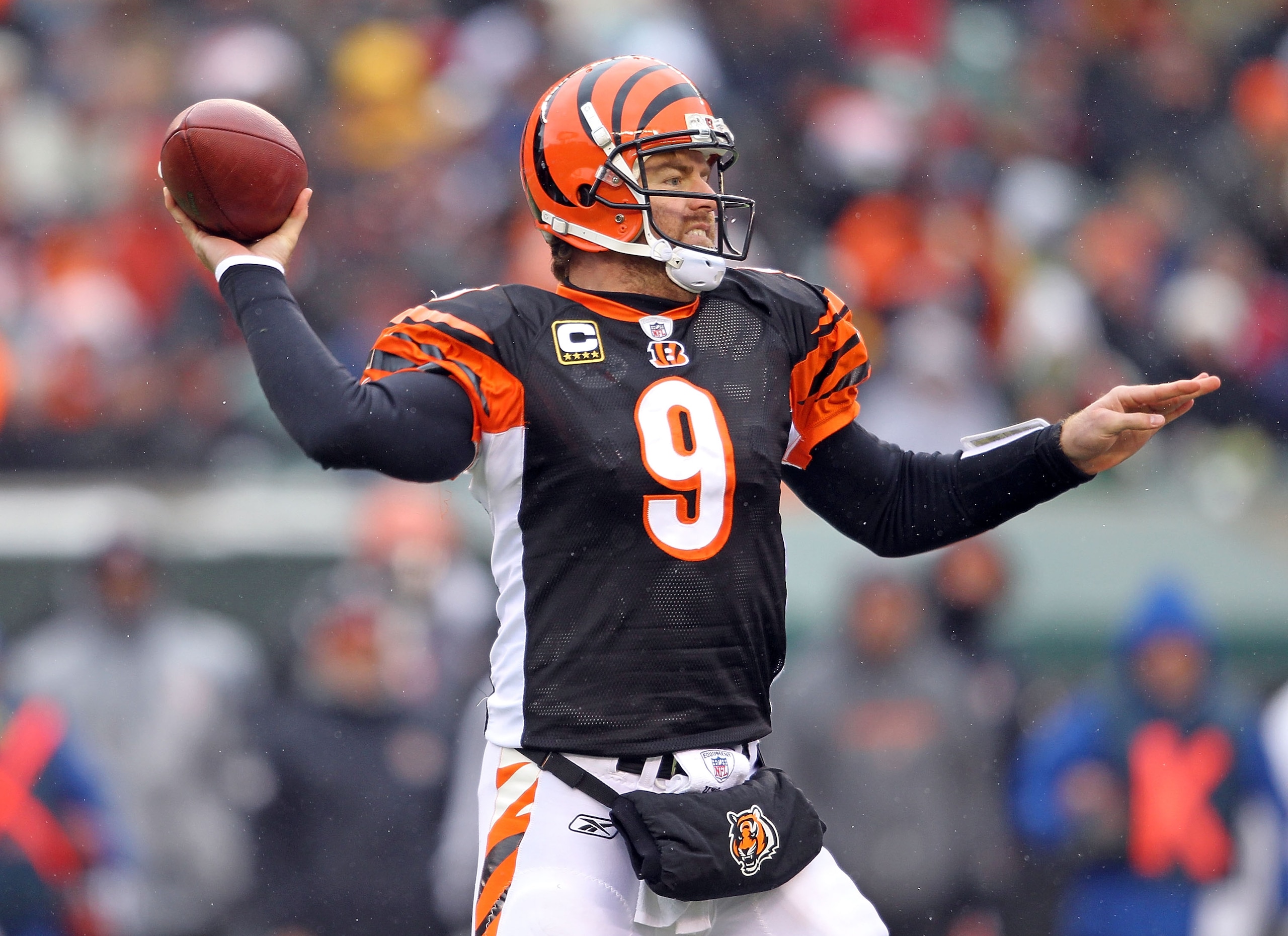 CINCINNATI, OH - DECEMBER 05: Carson Palmer #9 of the Cincinnati Bengals throws a pass during the NFL game against the New Orleans Saints at Paul Brown Stadium on December 5, 2010 in Cincinnati, Ohio. The Saints won 34-30. (Photo by Andy Lyons/Getty Im CINCINNATI, OH - DECEMBER 05: Carson Palmer #9 of the Cincinnati Bengals throws a pass during the NFL game against the New Orleans Saints at Paul Brown Stadium on December 5, 2010 in Cincinnati, Ohio. The Saints won 34-30. (Photo by Andy Lyons/Getty Im