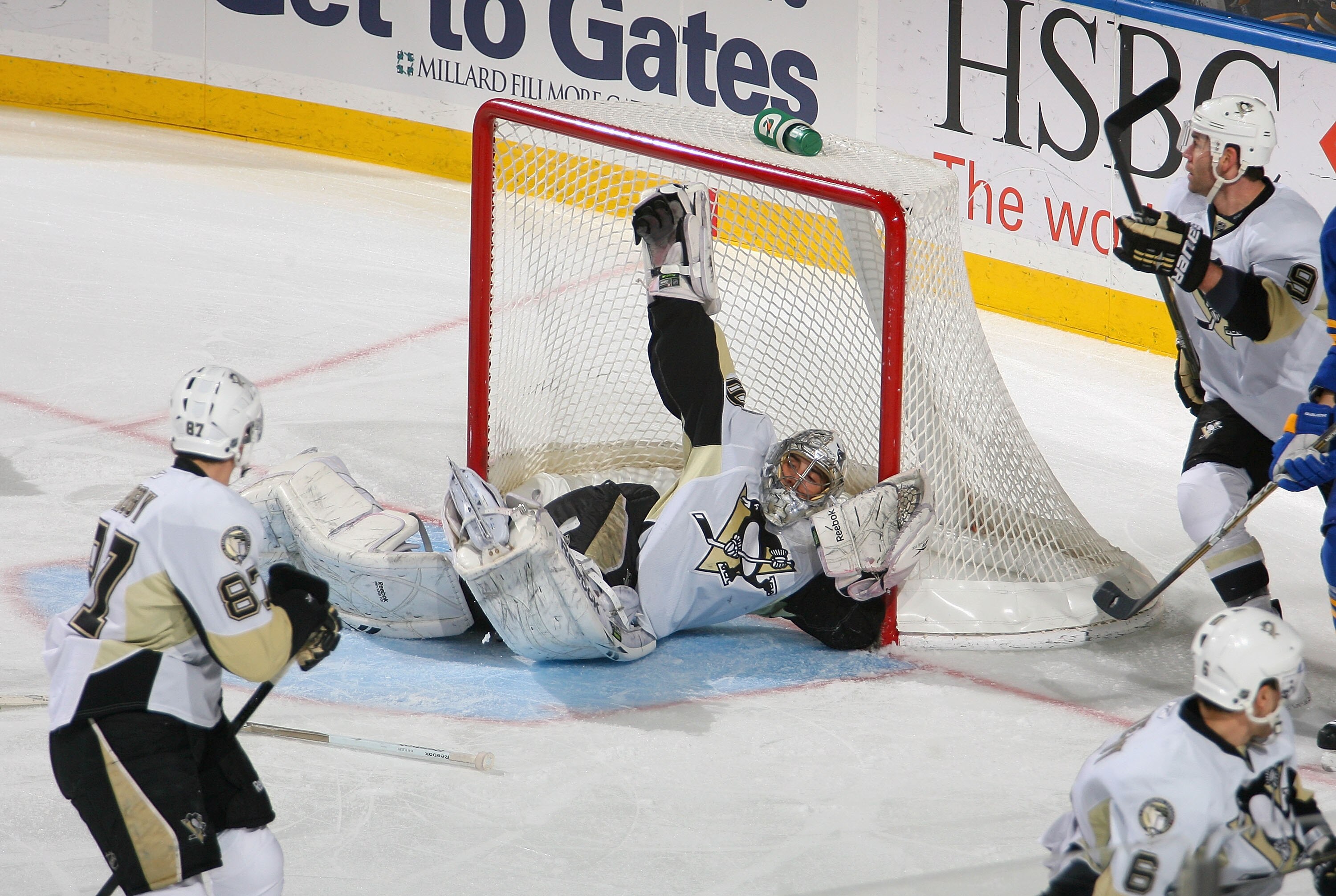 BUFFALO, NY - DECEMBER 11: Marc-Andre Fleury #29 of the Pittsburgh Penguins tries to cover the goal after losing his stick against the Buffalo Sabres  at HSBC Arena on December 11, 2010 in Buffalo, New York.  (Photo by Rick Stewart/Getty Images)