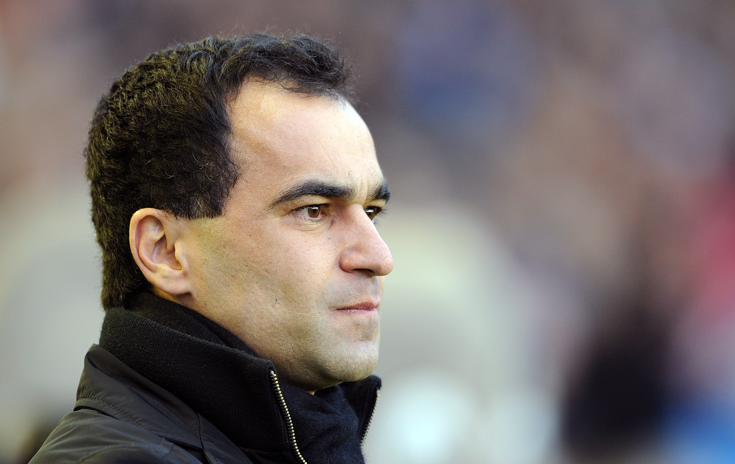 LIVERPOOL, ENGLAND - DECEMBER 11:  Wigan Athletic manager Roberto Martinez looks on during the Barclays Premier League match between Everton and Wigan Athletic at Goodison Park on December 11, 2010 in Liverpool, England.  (Photo by Chris Brunskill/Getty I