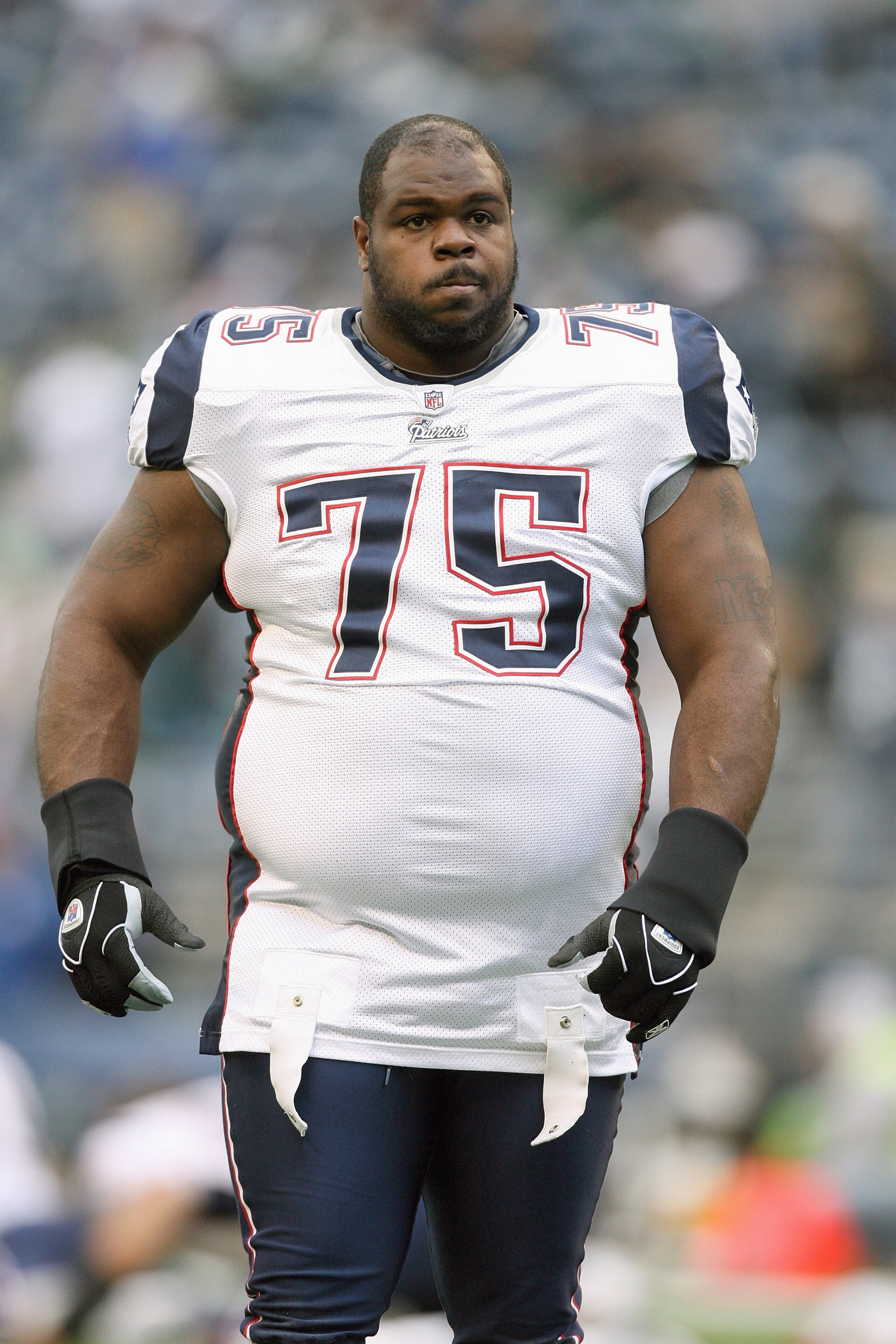 SEATTLE - DECEMBER 07:  Vince Wilfork #75 of the New England Patriots warms-up on the field before the game against the Seattle Seahawks on December 7, 2008 at Qwest Field in Seattle, Washington. The Patriots defeated the Seahawks 24-21. (Photo by Otto Gr