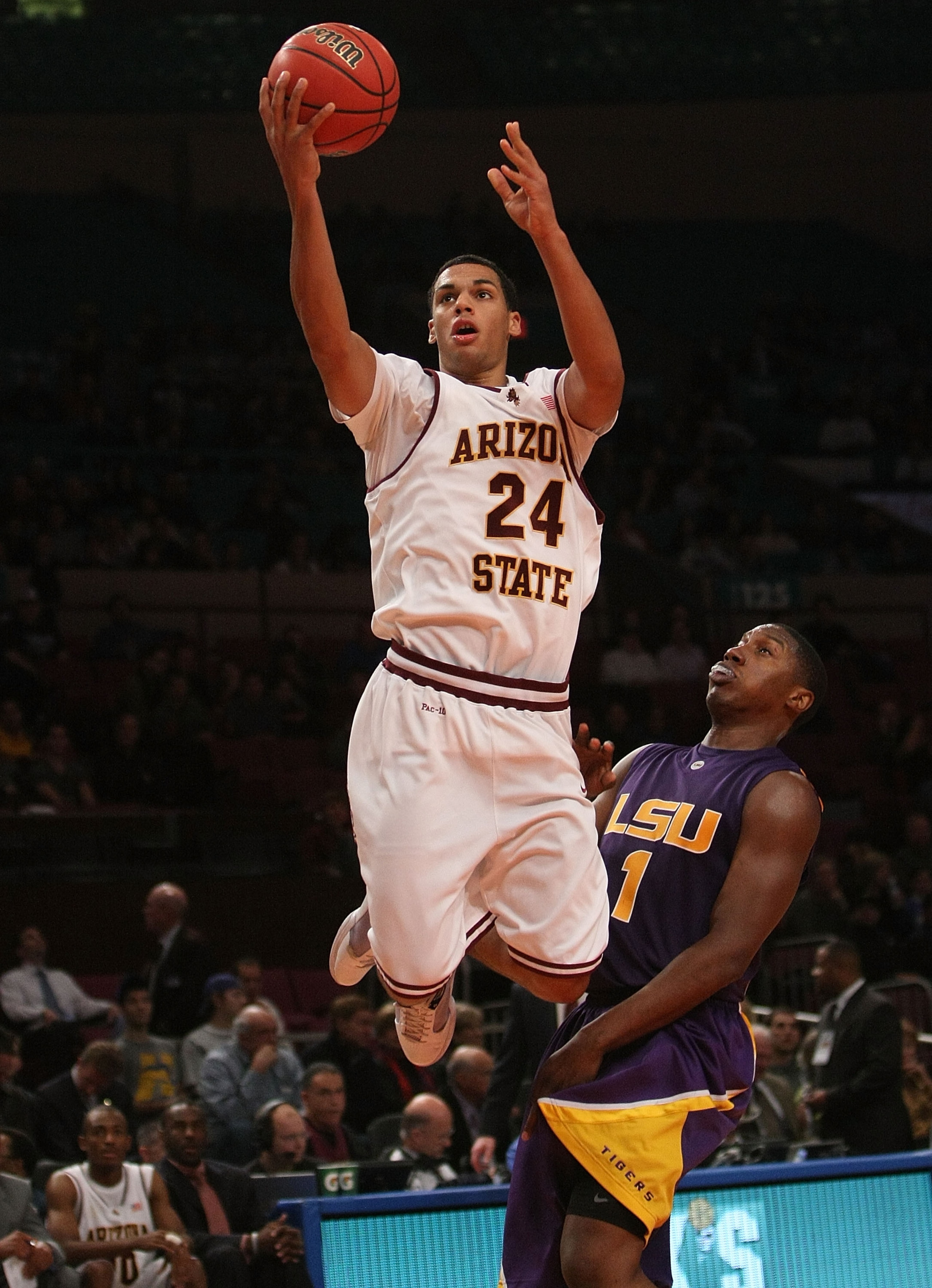 NEW YORK - NOVEMBER 27: Trent Lockett #24 of the Arizona State Sun Devils shoots the ball against the LSU Tigers during the consolation game at Madison Square Garden on November 27, 2009 in New York, New York.  (Photo by Nick Laham/Getty Images)