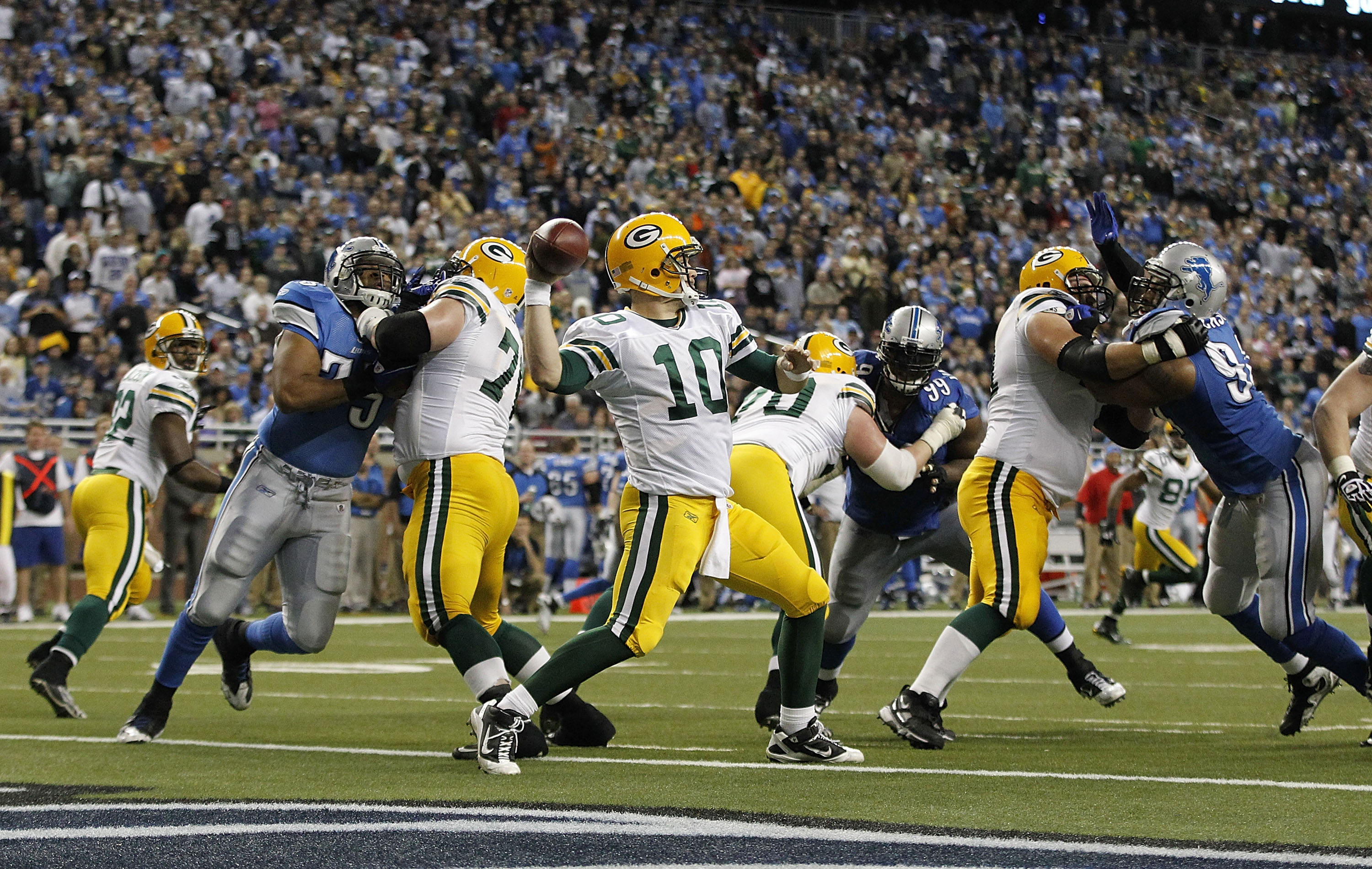 DETROIT - DECEMBER 12:  Matt Flynn #10 of the Green Bay Packers drops back to pass during the third quarter of the game against the Detroit Lions at Ford Field on December 12, 2010 in Detroit, Michigan. The Lions defeated the Packers 7-3.  (Photo by Leon 