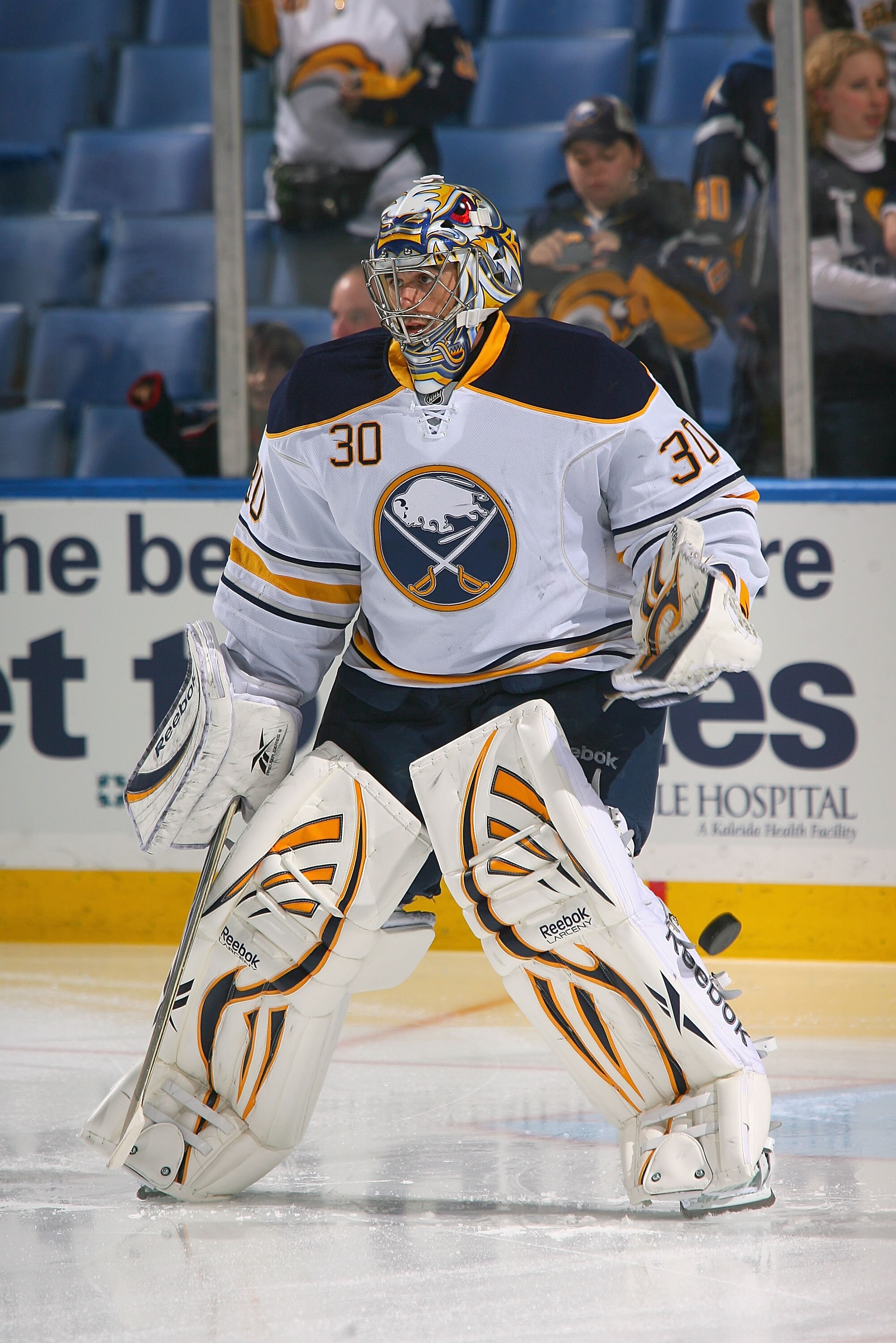 BUFFALO, NY - DECEMBER 03: Ryan Miller #30  of the Buffalo Sabres warms up prior to playing the Columbus Blue Jackets at HSBC Arena  on December 3, 2010 in Buffalo, New York. Buffalo won 5-0. (Photo by Rick Stewart/Getty Images)
