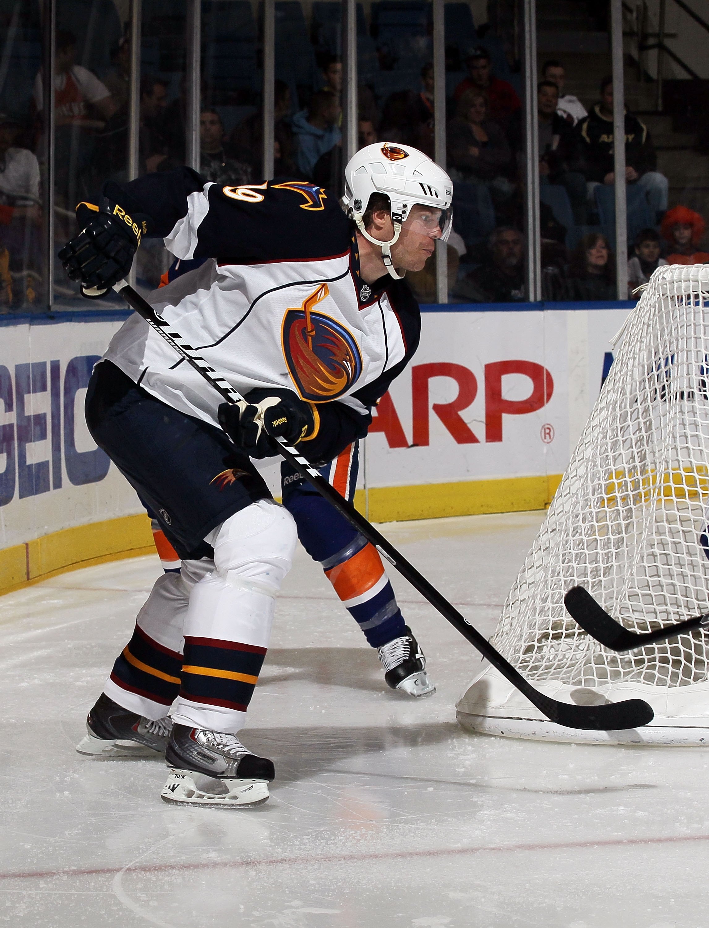 UNIONDALE, NY - DECEMBER 11:  Freddy Modin #19 of the Atlanta Thrashers skates against the New York Islanders on December 11, 2010 at Nassau Coliseum in Uniondale, New York. The Thrashers defeated the Isles 5-4.  (Photo by Jim McIsaac/Getty Images)